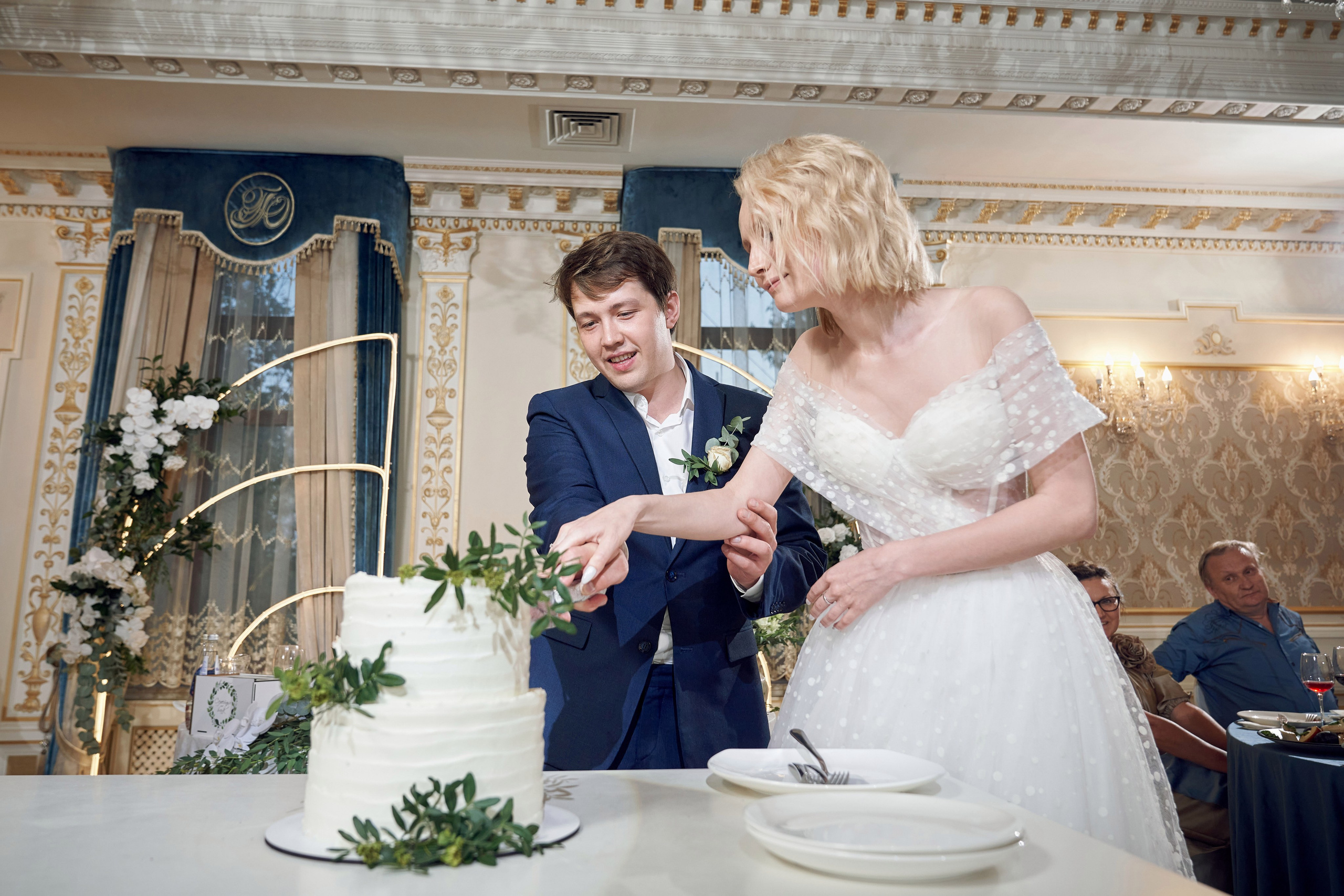 Свадьба Ильи и Влады, ЗАГС в Крокус, прогулка в Архангельское