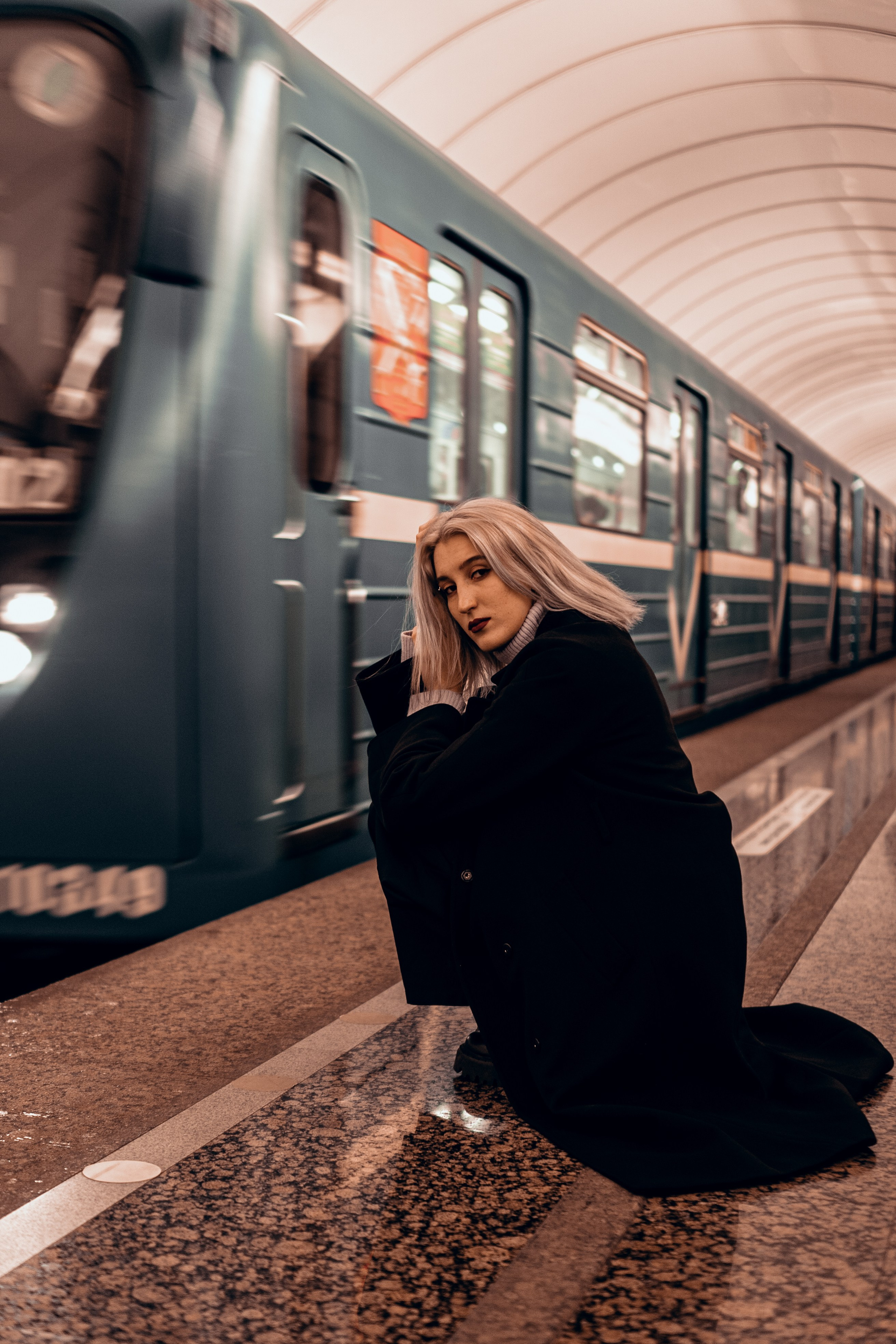 Анастасия в Метро. Профессиональный фотограф, Санкт-Петербург — Виктория Богомолова