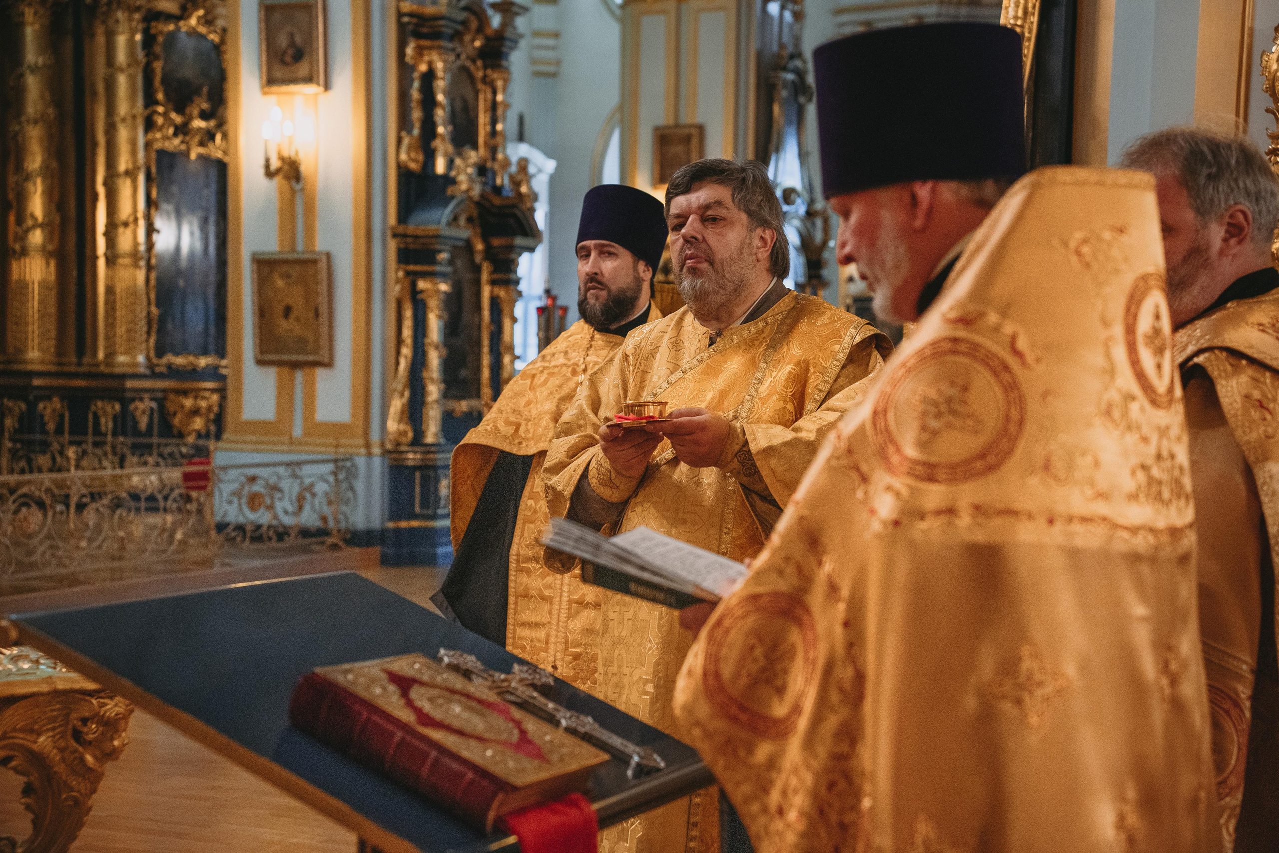 Венчание в Николо-Богоявленский Морском соборе в Санкт Петербурге