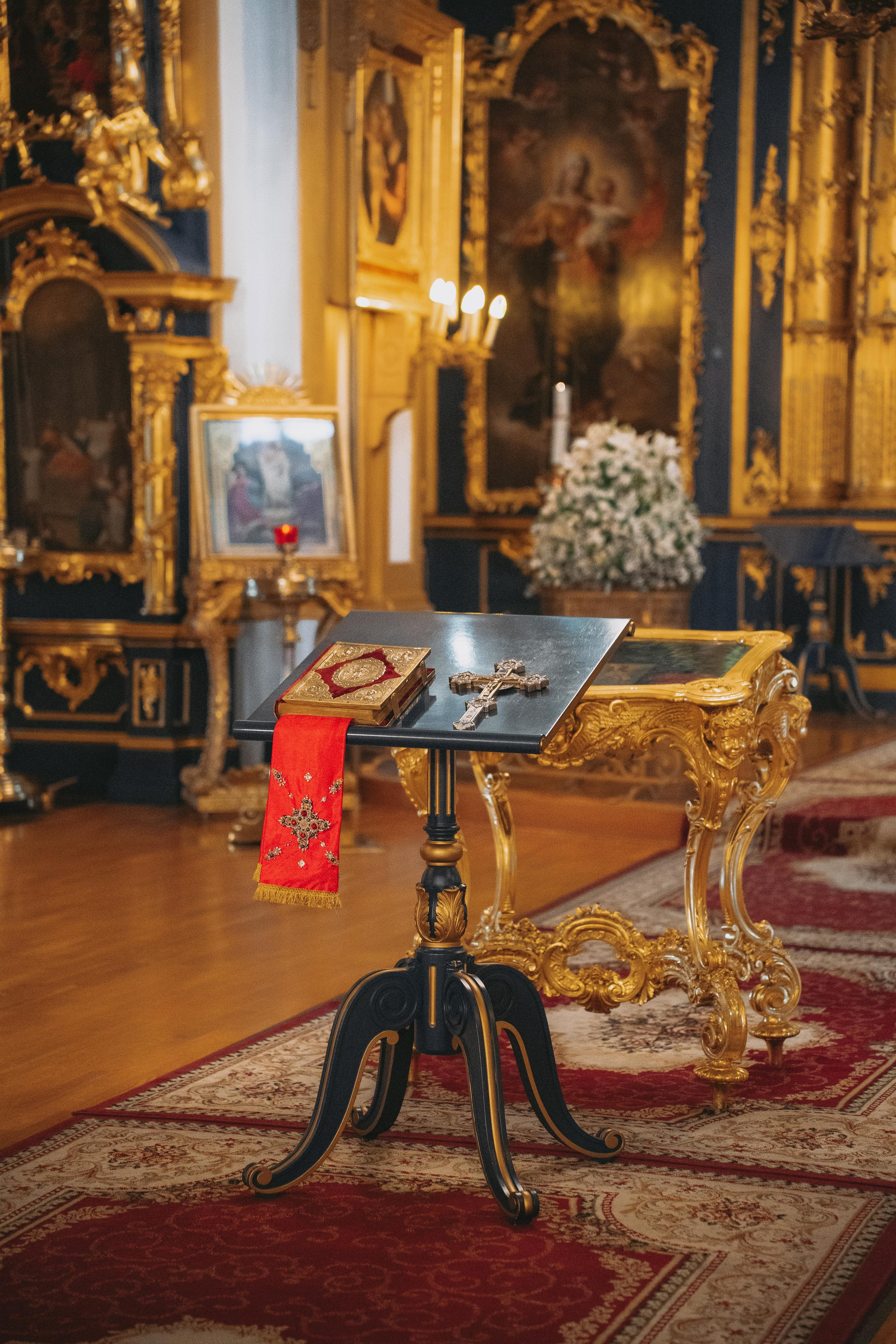 Венчание в Николо-Богоявленский Морском соборе в Санкт Петербурге