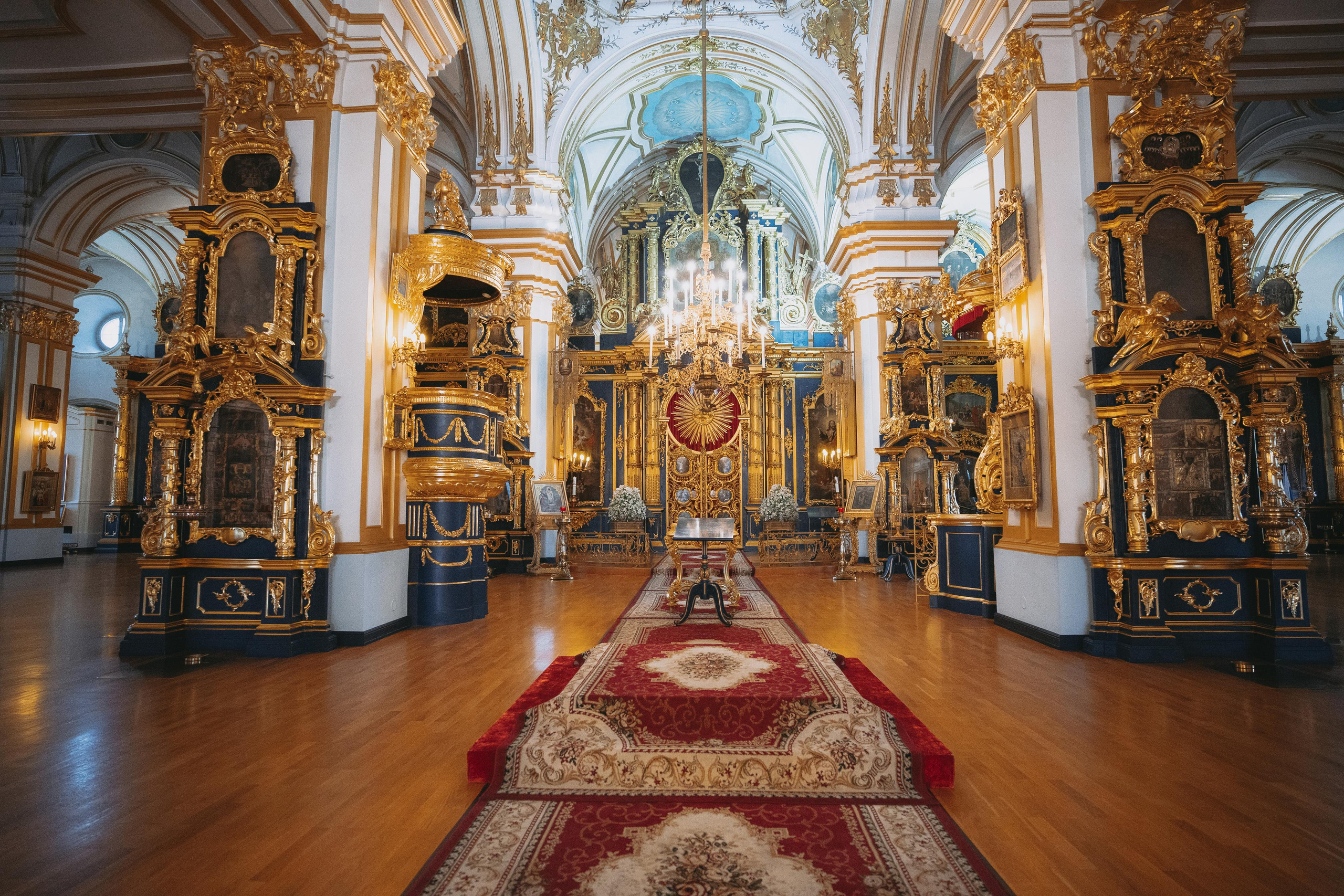 Венчание в Николо-Богоявленский Морском соборе в Санкт Петербурге