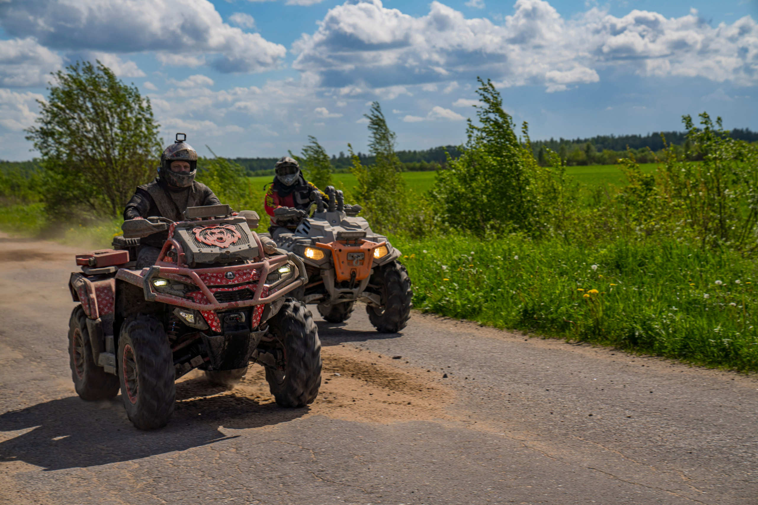 RazVolution. Графический дизайнер Илья Левченко