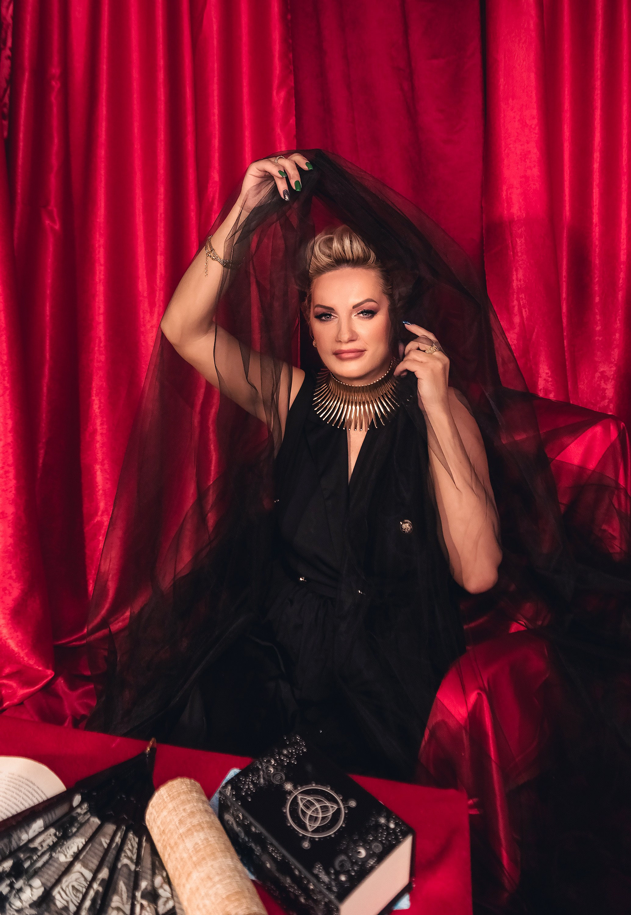 ЛЕДИ GАдалка. Фотограф Тула творческие фотосессии недорого Ольга Ромашина