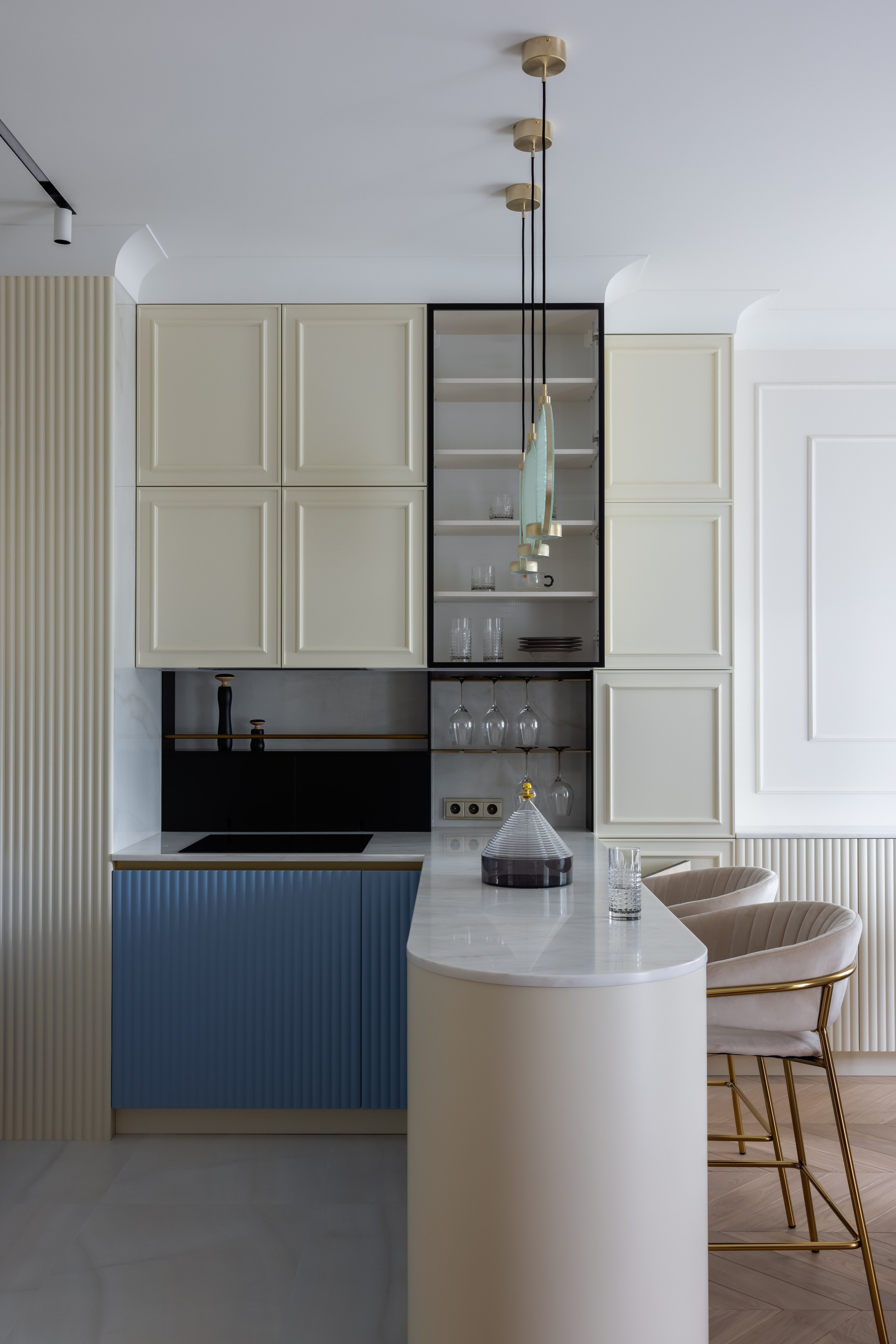 КД на Бульваре. Дизайнер Ольга Назирова. Мебель на заказ