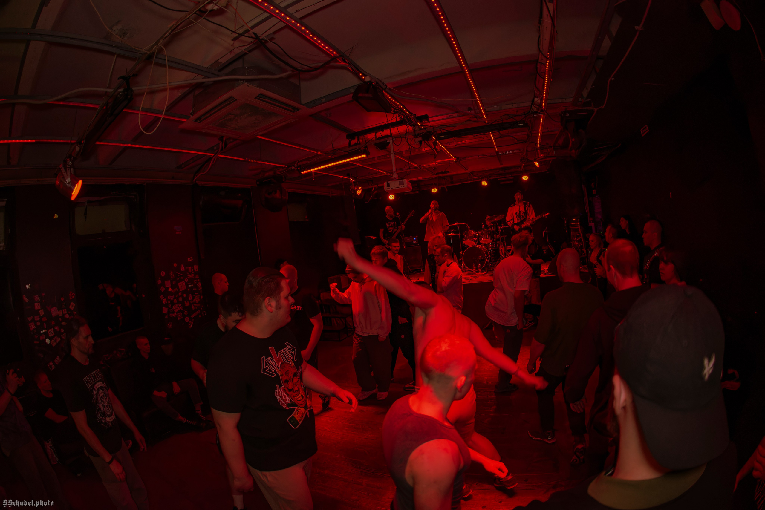 Mayday Massacre: Hardcore vs Death Metal // мошпит 02.05.2025. We will make everything metal!