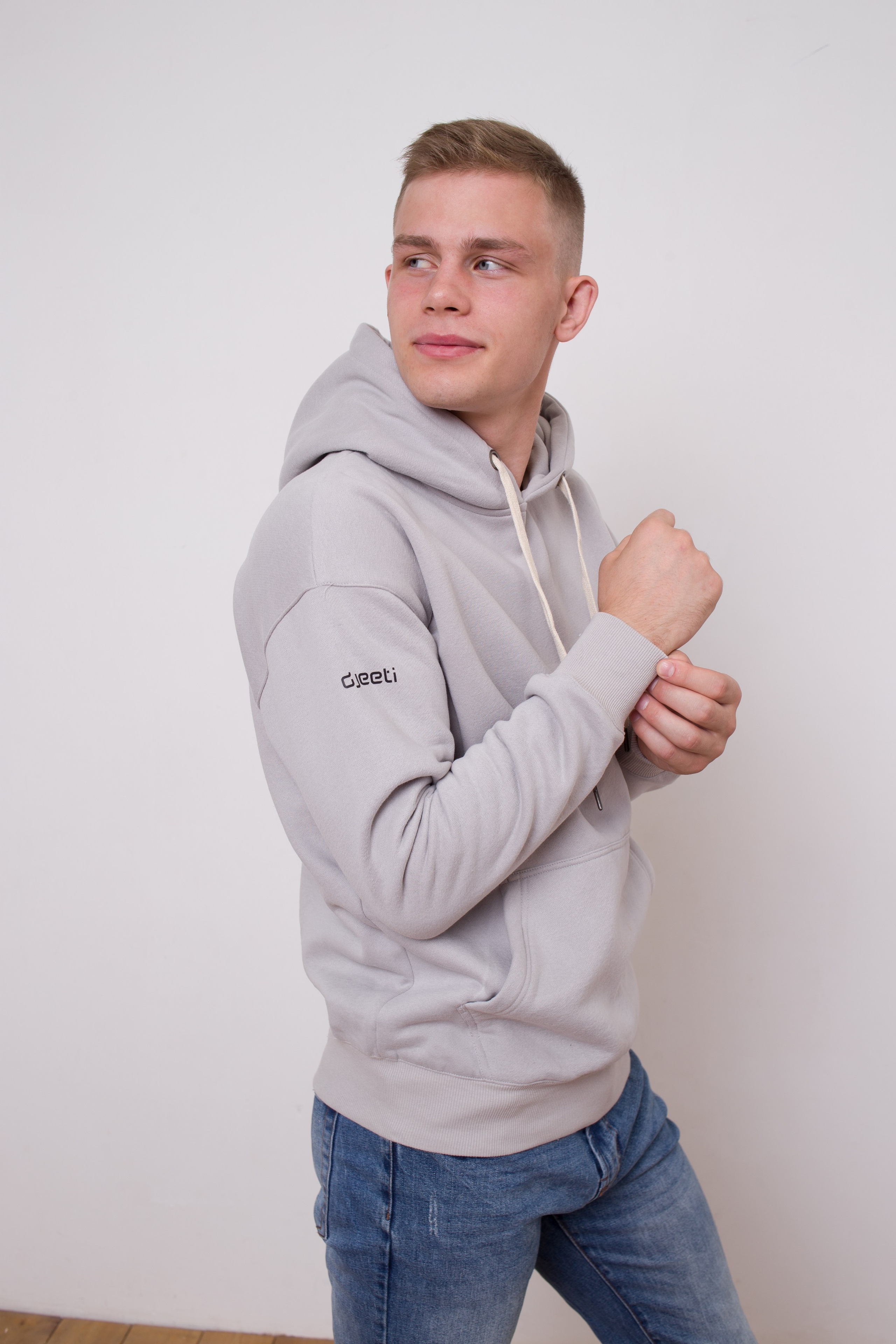 Модель для предметной съемки Герман id 29 034 С.-Пб| Sale Easy