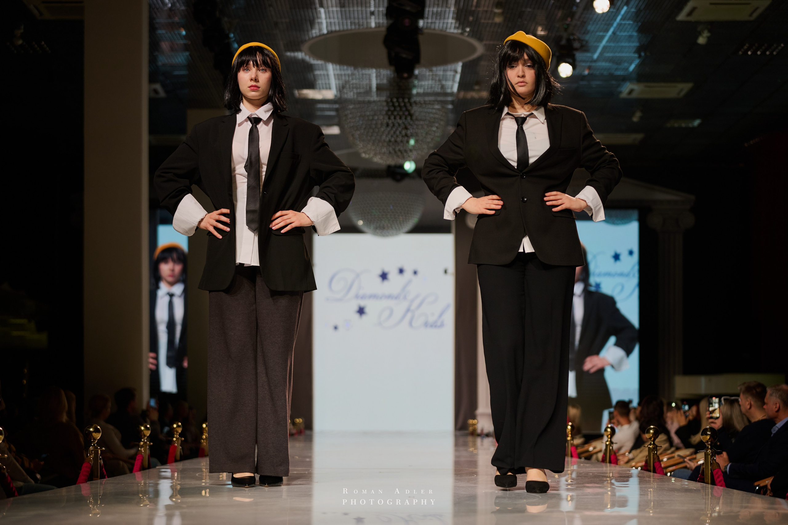 ESTET FASHION WEEK ВЕСНА — 2025. Фотограф Роман Адлер