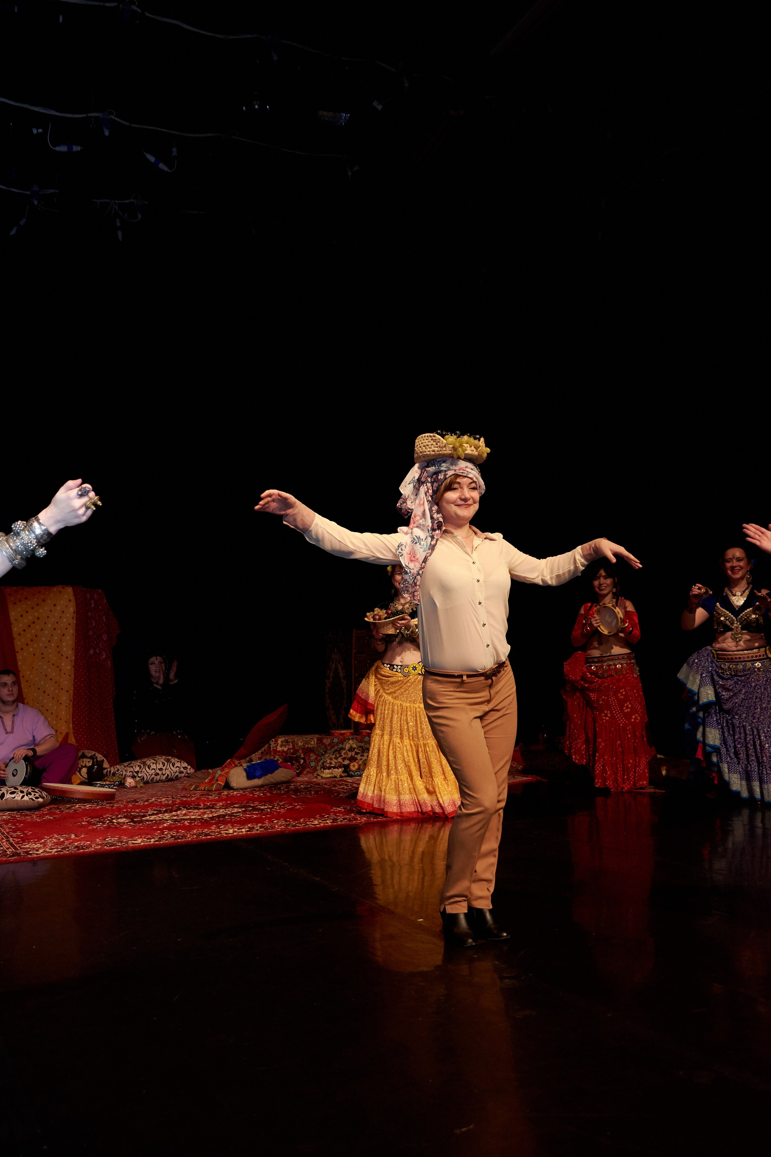 Город танцующего народа. Ольга Чёкотова (Фотограф Кострома)