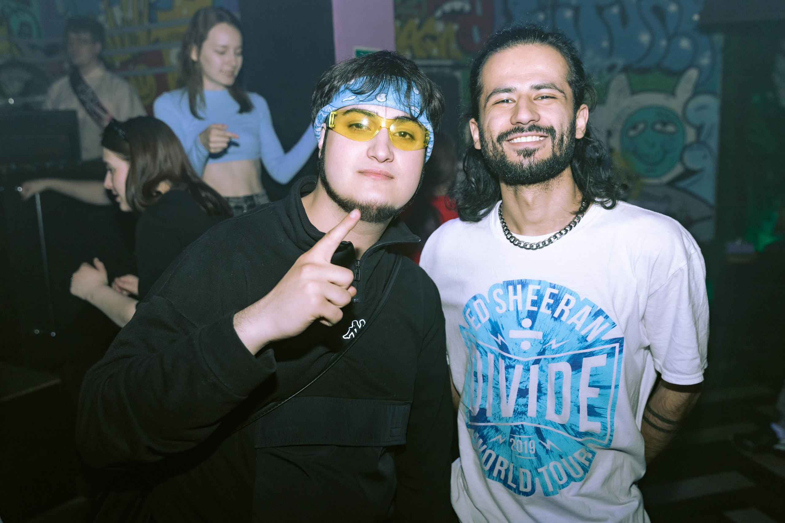 Mishka-bar 1. _Carpe diem_