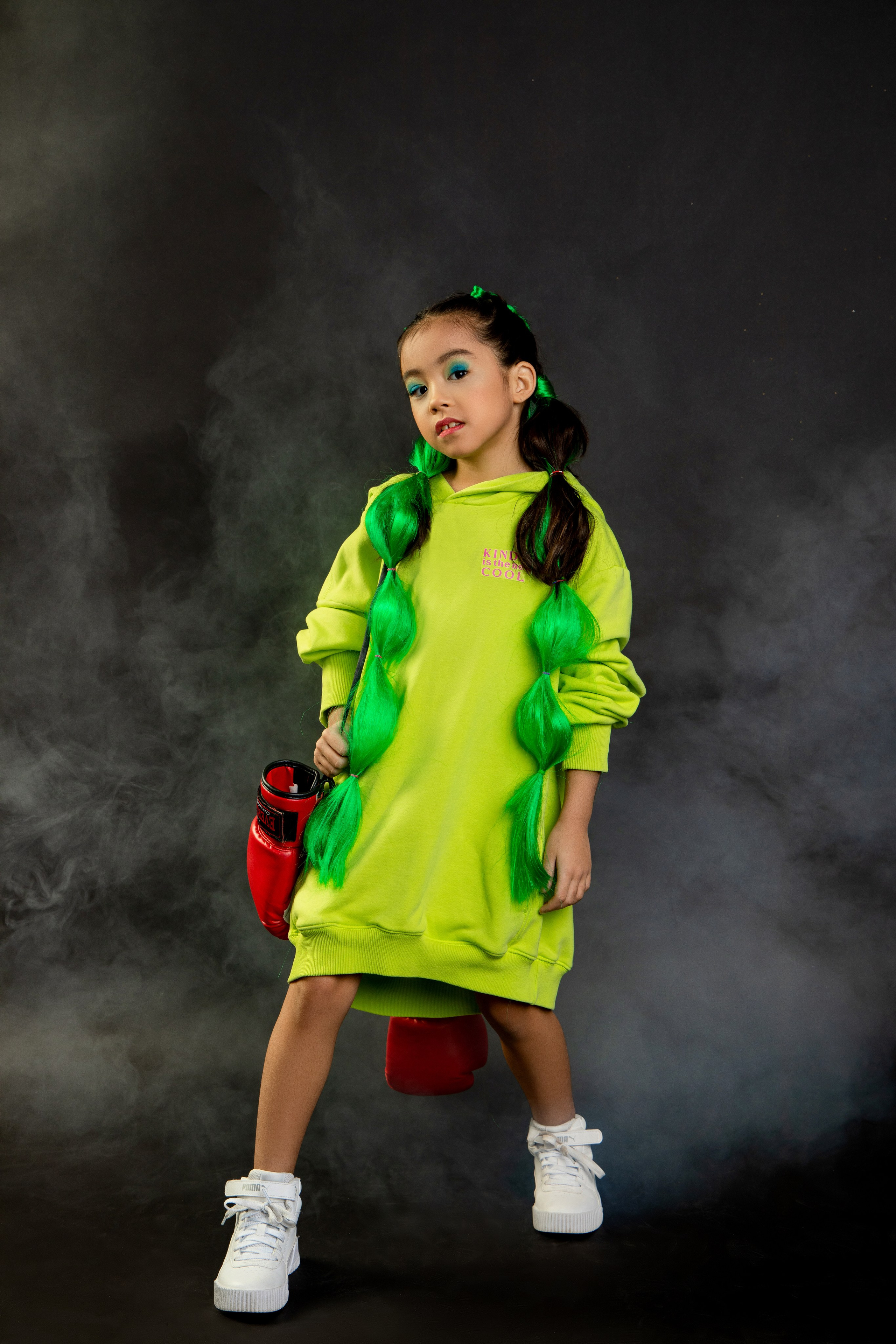 Модный бокс. Студия Soft Light, макияж Александра Стурова, причёски Ксения Матджанова. Татьяна Мирзоян