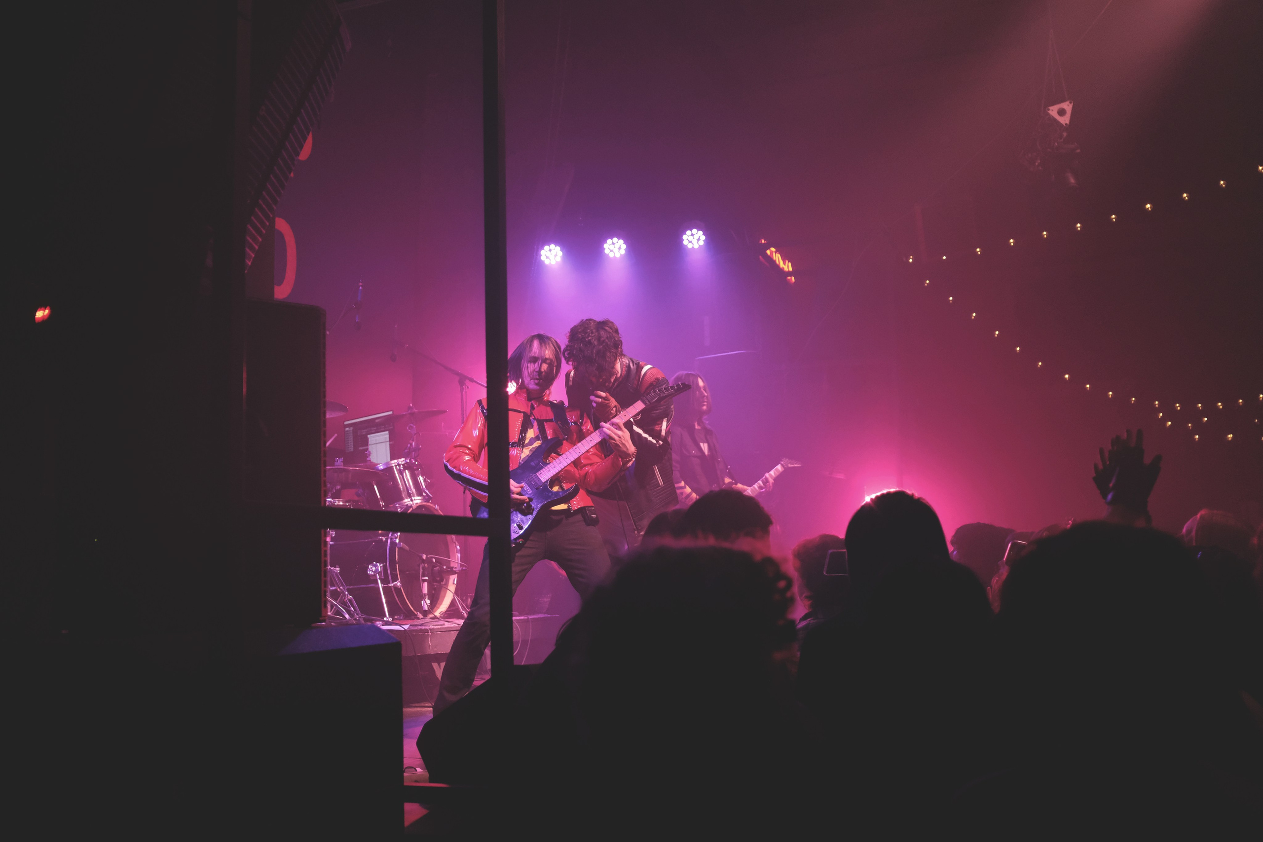 Концерт ASLEEP OR DEAD в ласточке. Репортажный фотограф в Санкт-Петербурге Даниил Могута