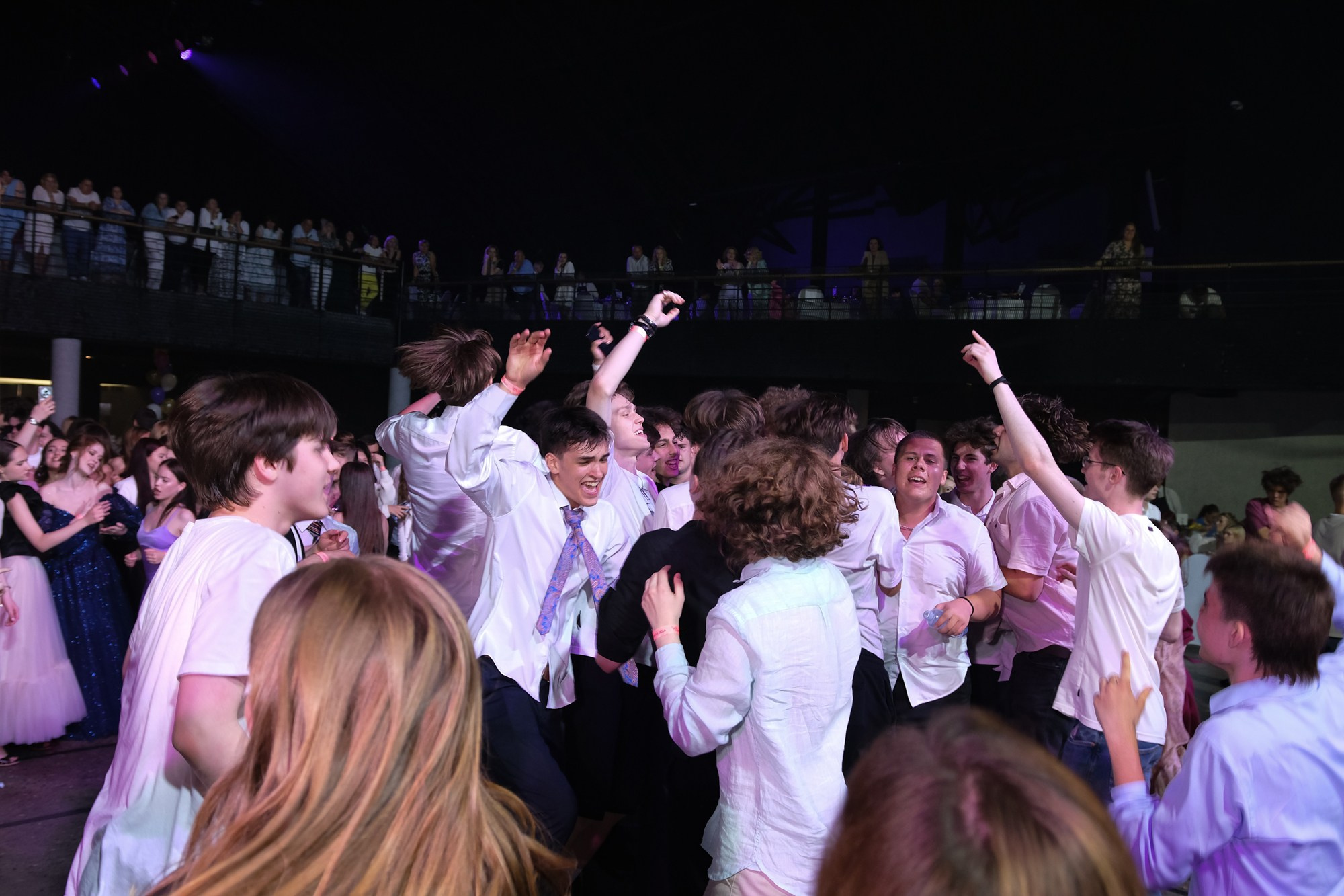 Выпускной альбом. Фото и видеосъемка