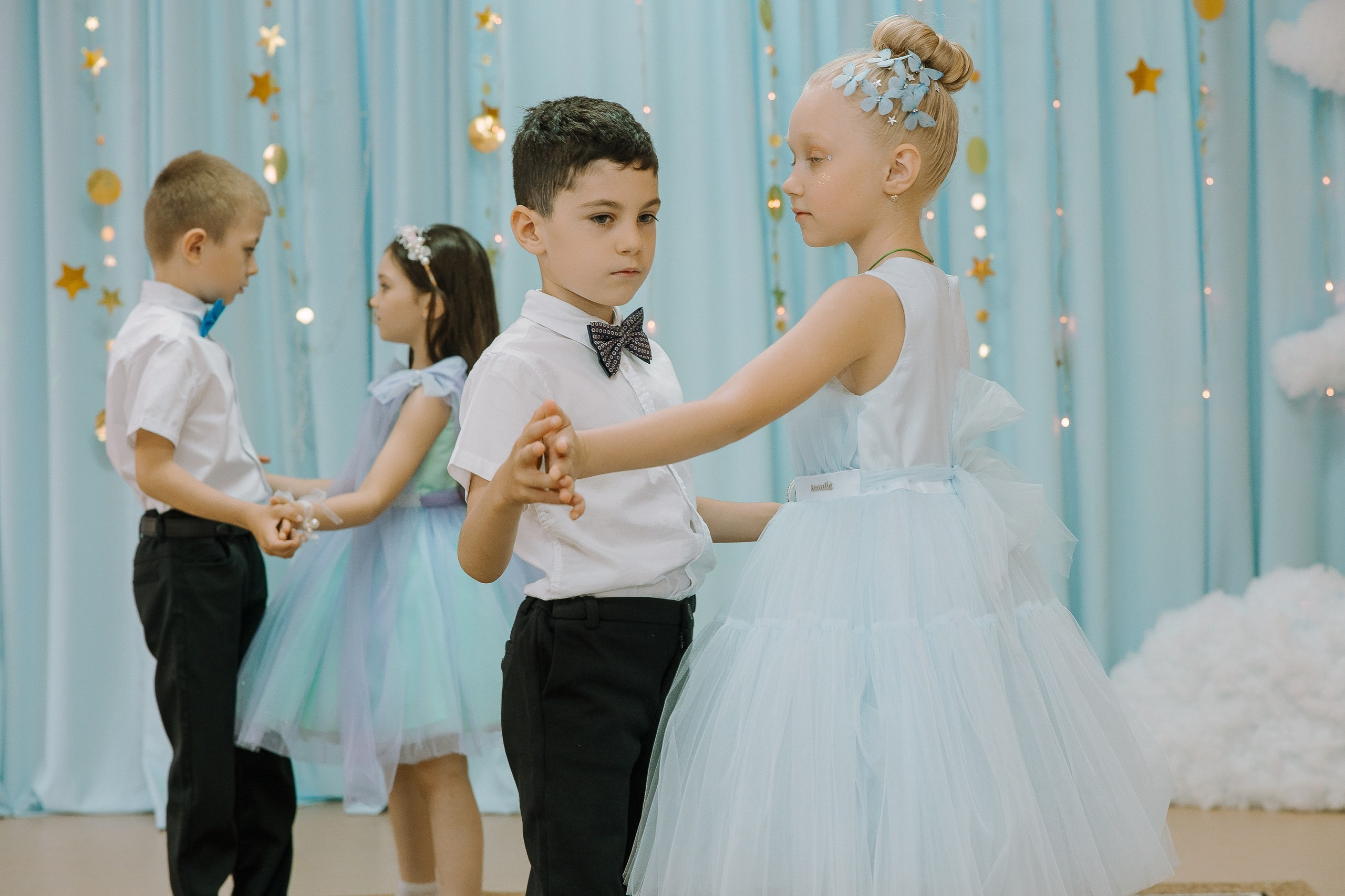 Выпускной в ДС -29. Выпускные альбомы Натальи Бутко: Новороссийск, Анапа, Геленджик