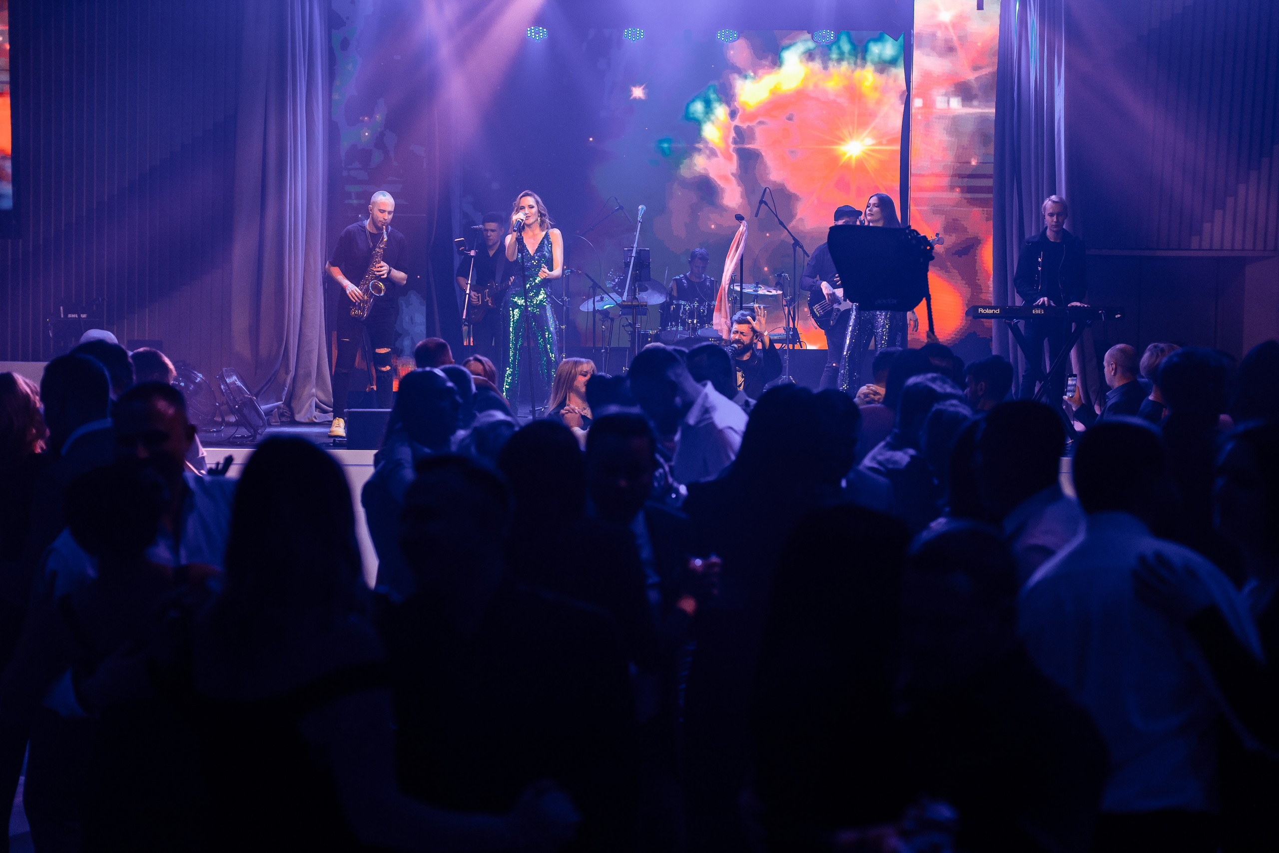 Корпоратив ПолСтраны. Свадебный и портретный фотограф в Королёве Сергей Чихарев