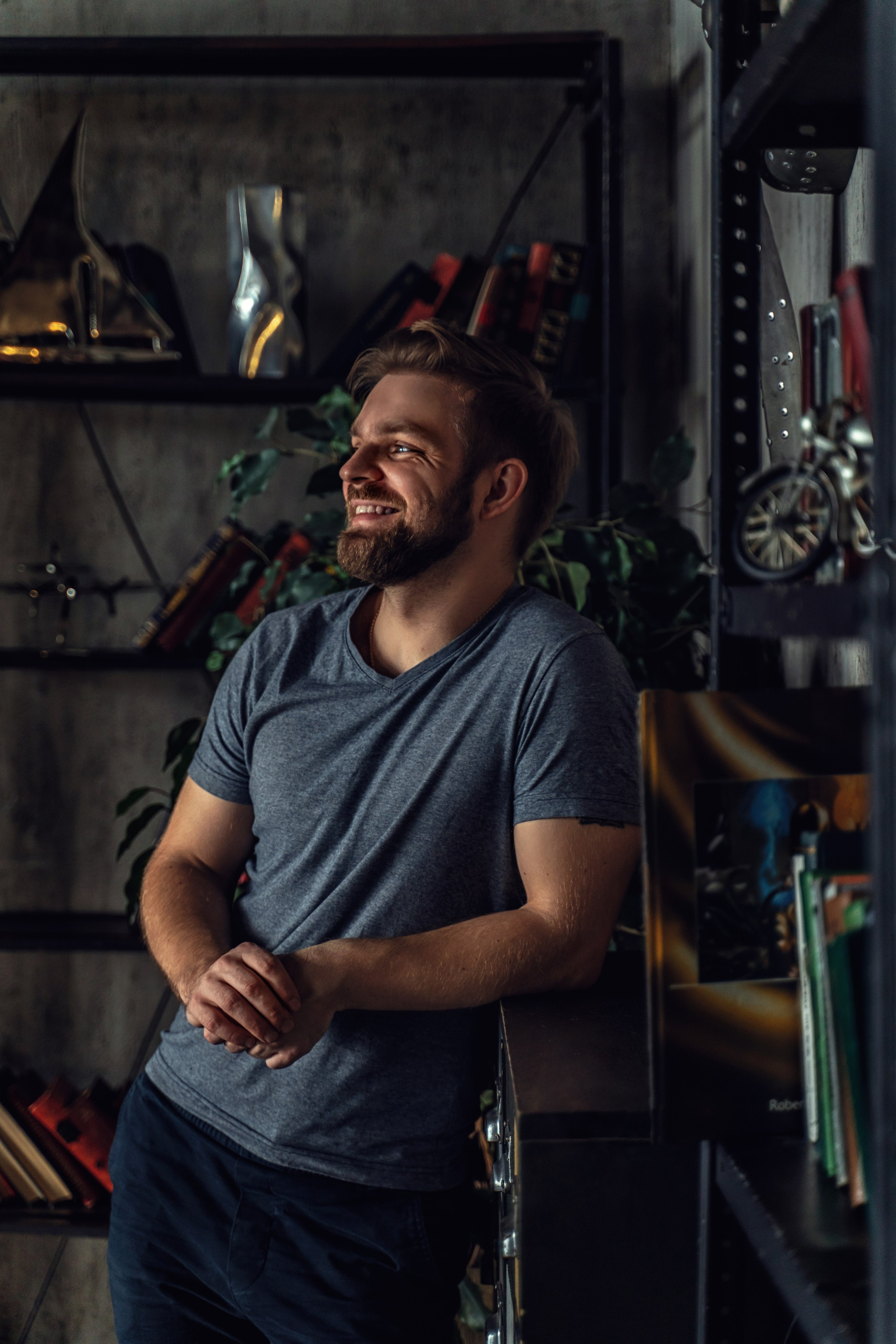 Денис. Мужской портрет. Фотограф \ Видеограф на Крещение, Венчание Москва| Семейные съемки