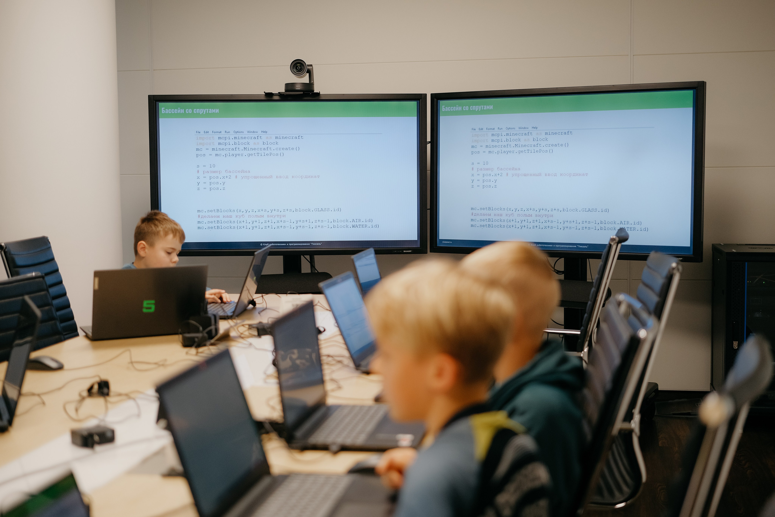 Наука 0+. Фотограф в Москве Дмитрий Рогов