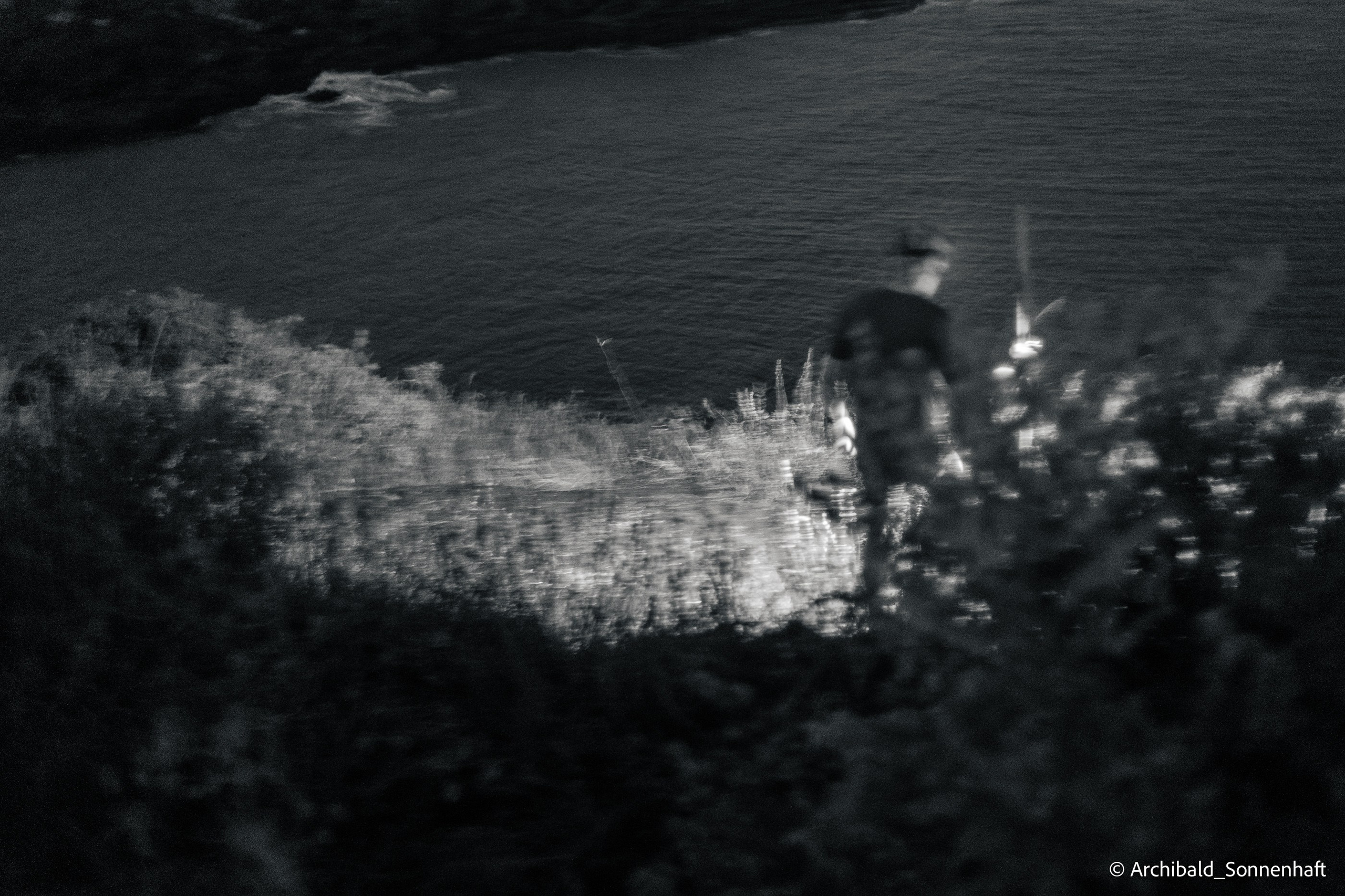 Kayaking in Huizhou, China. Photographer in Guangzhou, China. Archibald Sonnenhaft