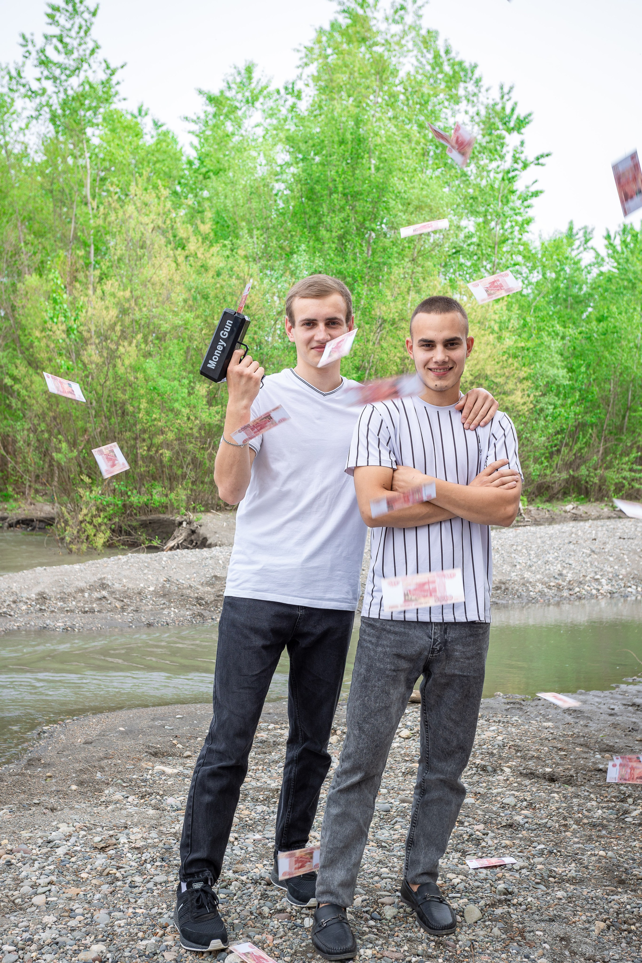 Уличная фотосессия на выпускной альбом. Выпускные альбомы Майкоп, Краснодар Елена Золотарева
