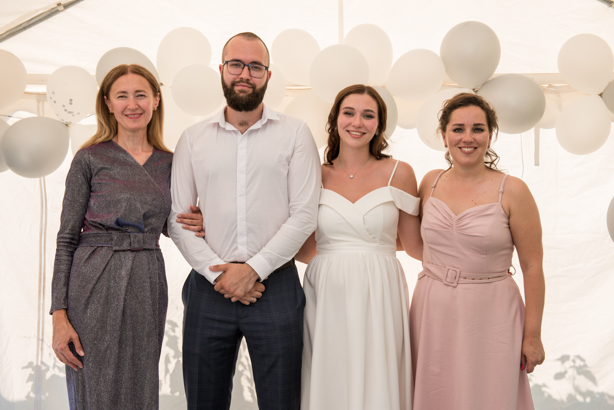 Лиза и Егор, Парк Горького, ЗАГС. Бренд-фотограф для экспертов и блогеров в Москве Влада Горбовская