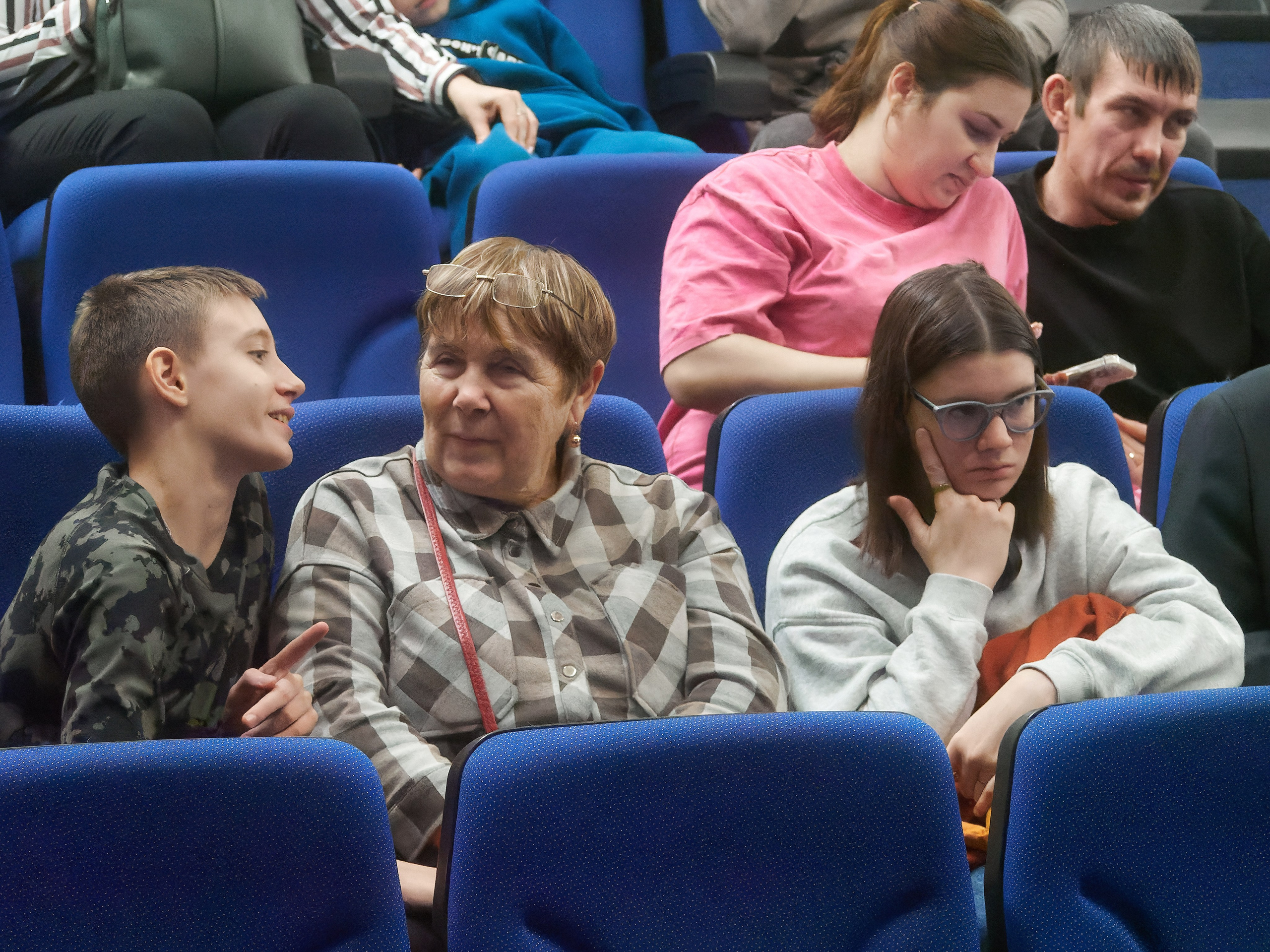 «Посвящение в студийцы». Семейный и детский фотограф в Междуреченск Олег Бамбульский
