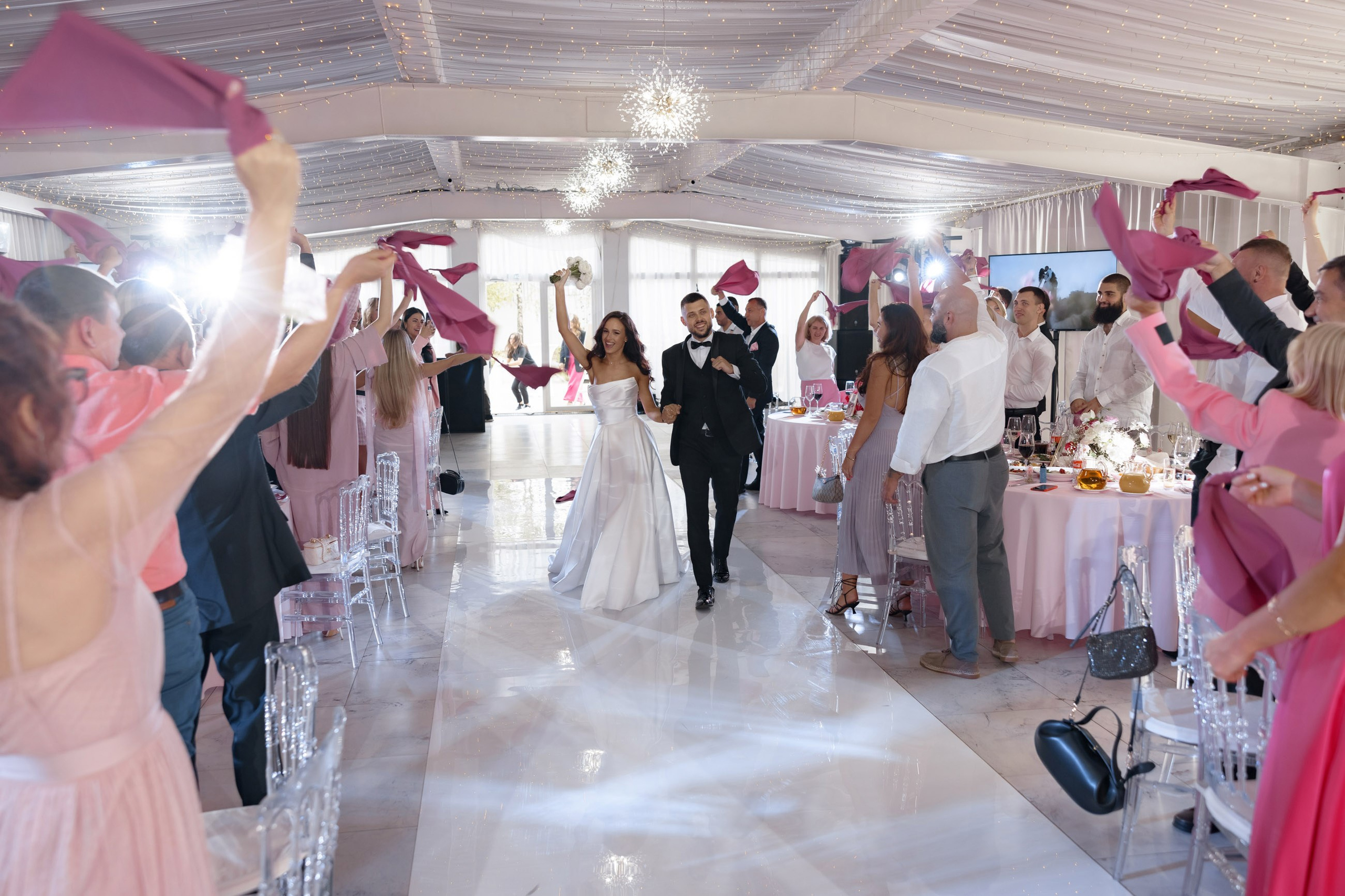 Даниил и Яна. Свадебный фотограф и видеограф Юрий и Эля Дубинины