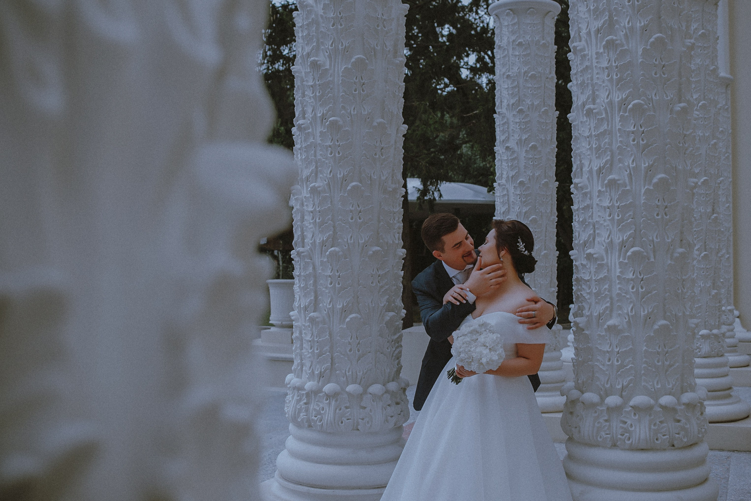 Love.com: Главная страница нашего счастья. Свадебный и семейный фотограф в Москве Сажина Кристина КиМ. Свадебный оператор в Москве Сажин Максим