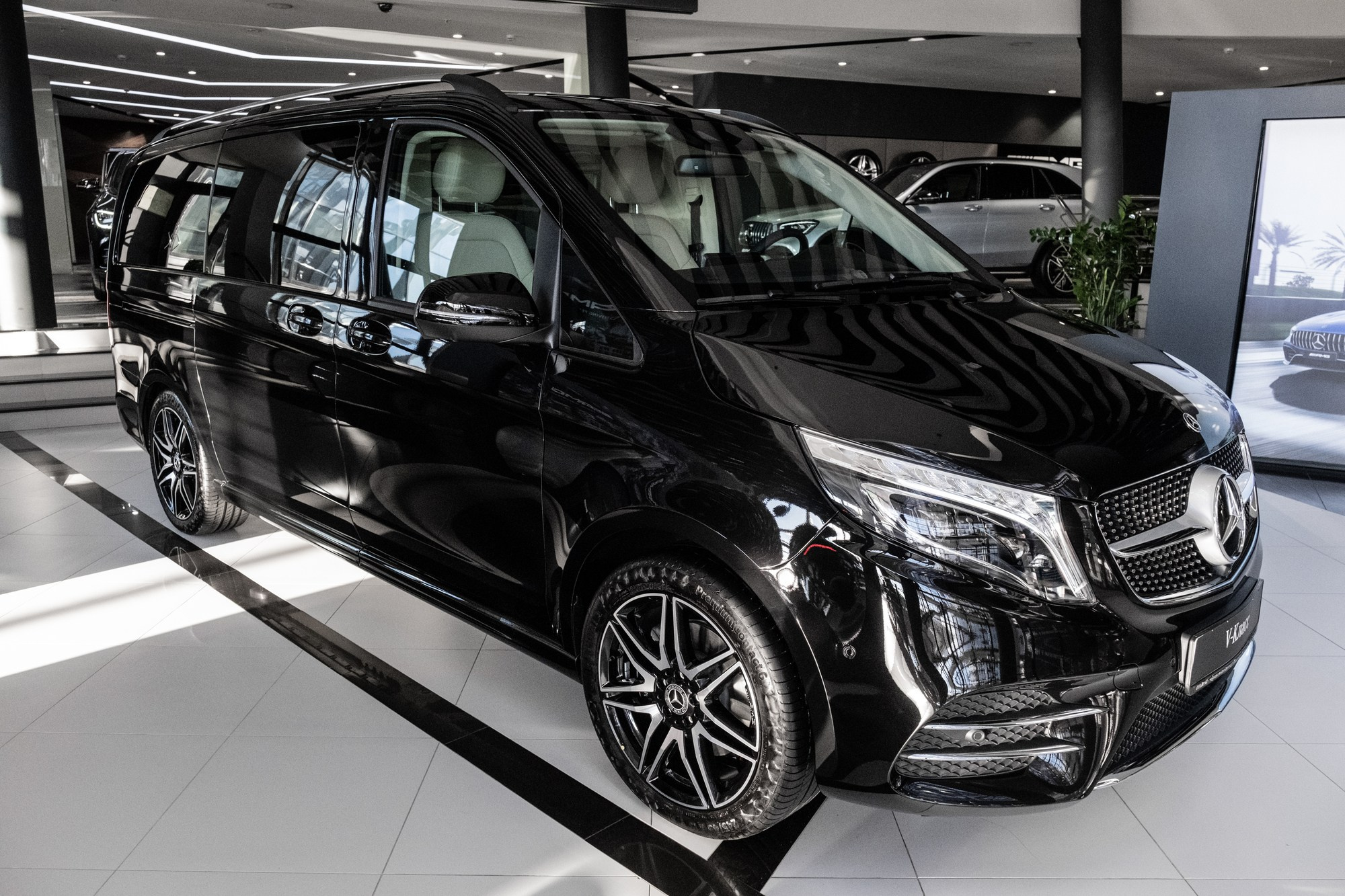 Рекламная съемка автомобилей. Автоспортивный бренд фотограф в Москве — Виктория Логинова