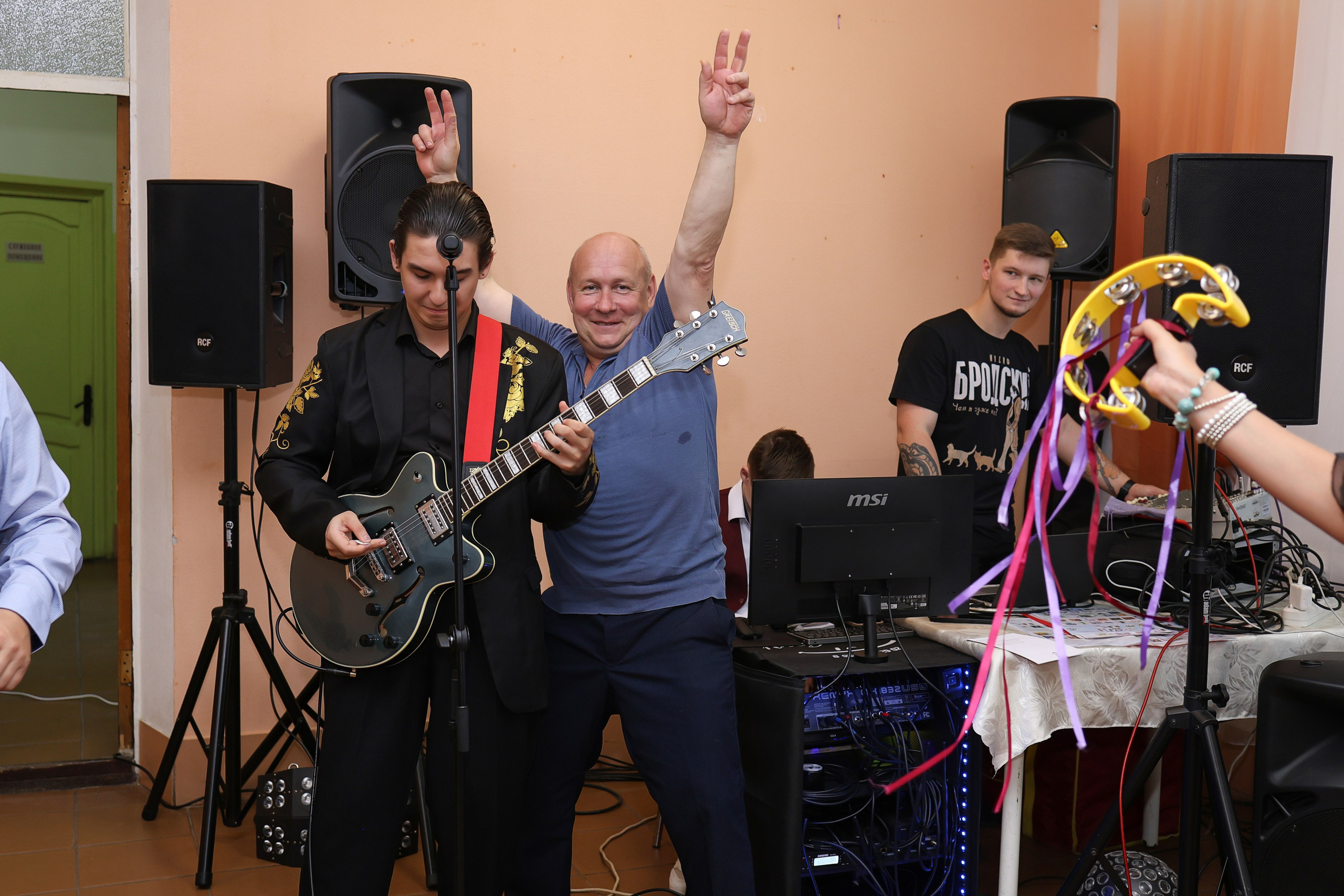 Ведущий на Юбилей в Туле!. НаВеселе…)) Тамада (Ведущий) в Туле! Юбилеи, Свадьбы, Корпоративы! Ростовые куклы! И всё необходимое для Вашего Праздника!