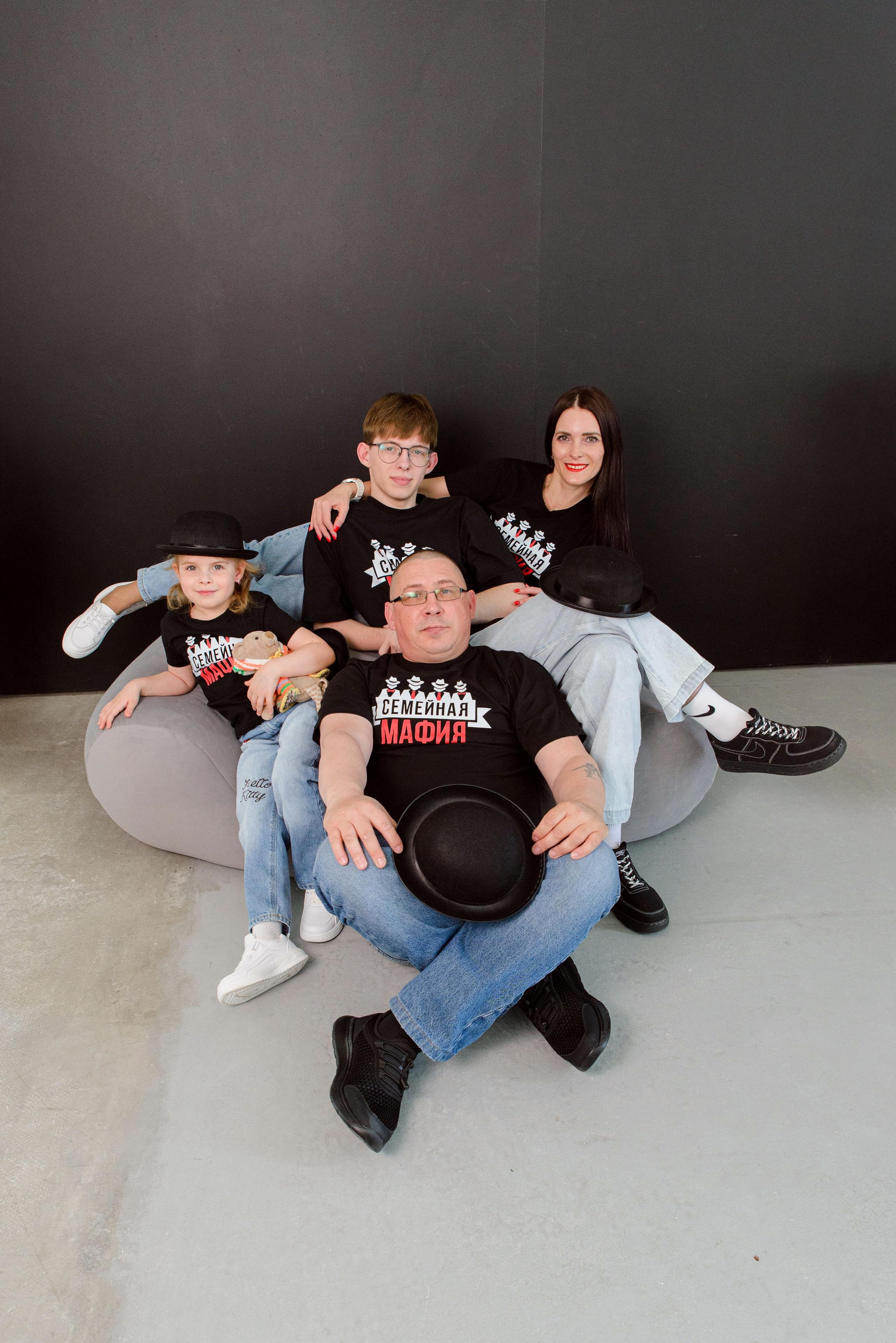 Семьи и дети. Айсылу Счастливая — Фотограф | Ретушёр | Нейрокреатор