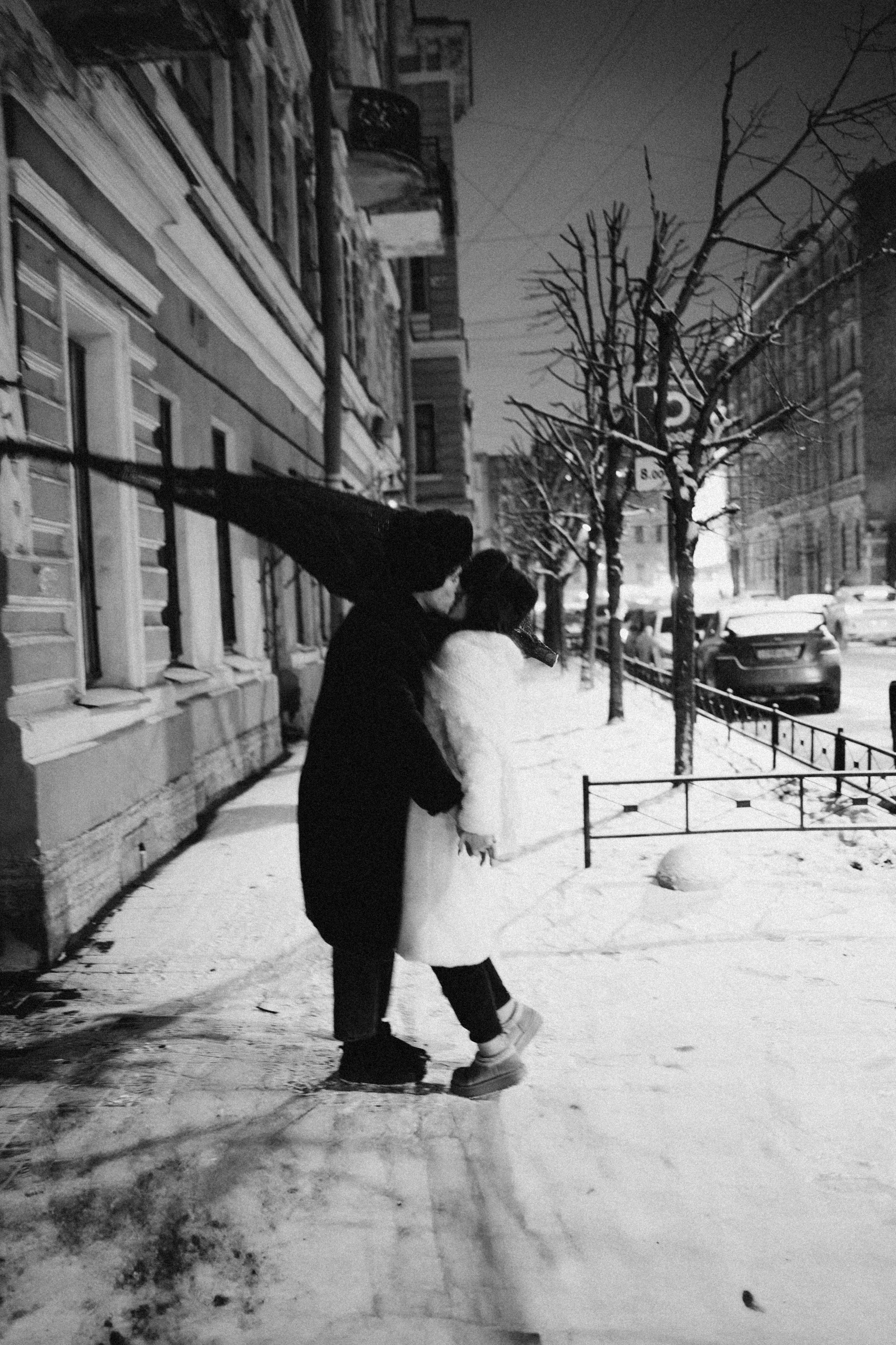 НОВОГОДНЯЯ ПРОГУЛКА ПАРЫ ПО ЧЕРНЫШЕВСКОЙ ПЕРЕД НОВЫМ ГОДОМ. Профессиональный фотограф, Санкт-Петербург — Виктория Богомолова