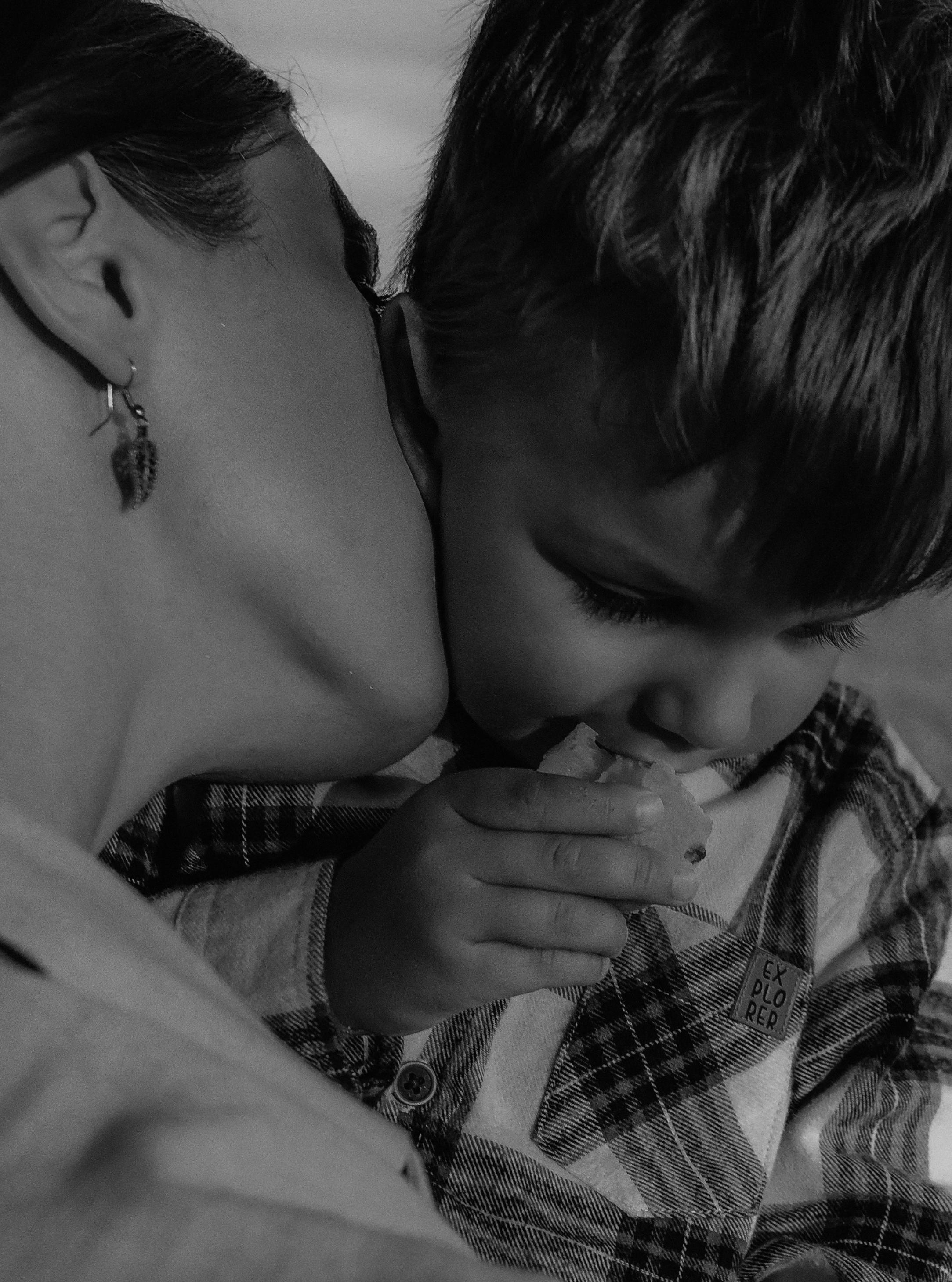 Фотопрогулка мама и сын. Екатерина и Илай. Семейный и свадебный фотограф в Санкт-Петербурге Яна