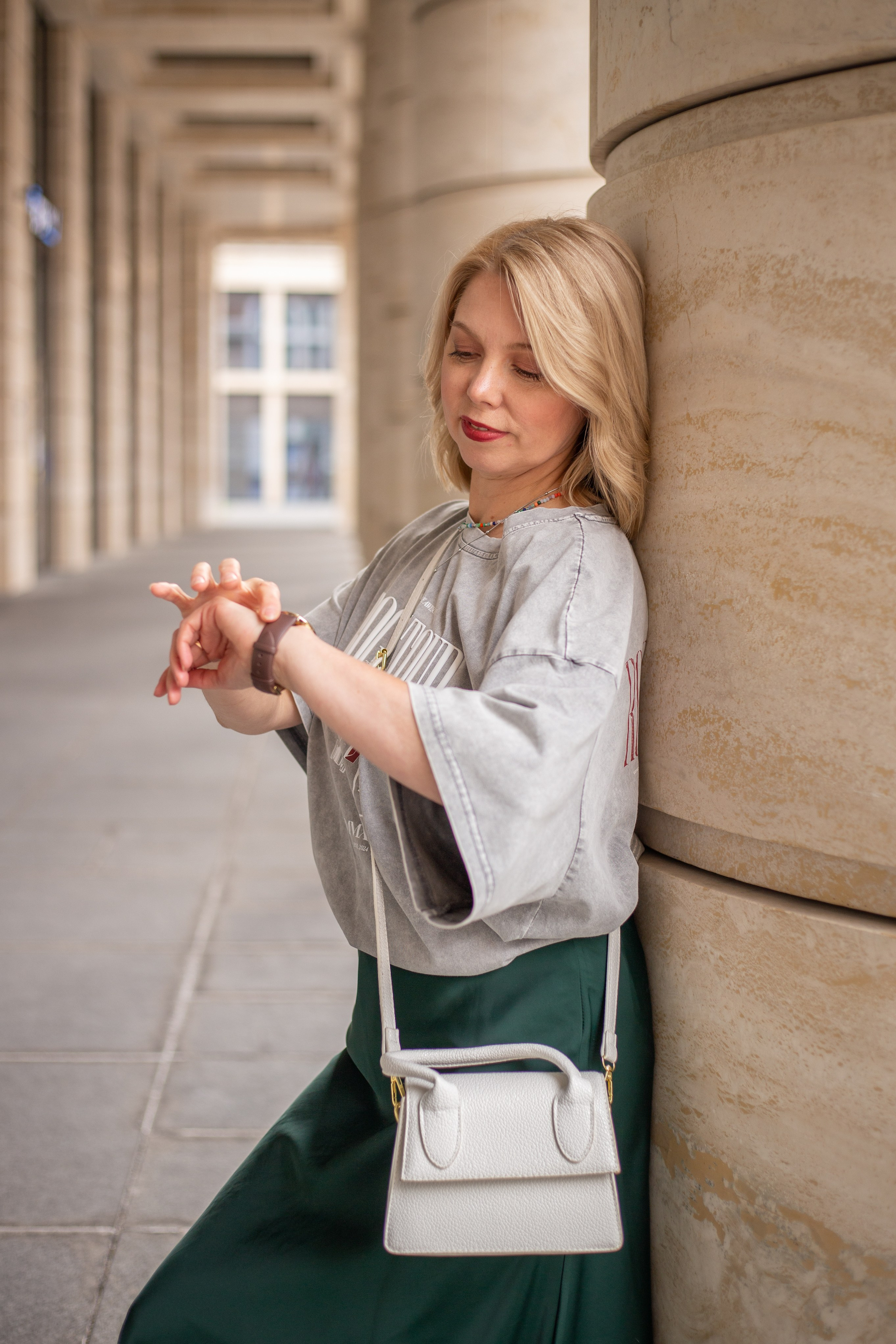 Анонс фотосессии для прекрасной Ольги — стилиста по прическам, мастера визажиста и просто красавицы. Художественный и репортажный фотограф в Санкт-Петербурге Виктория Никитина