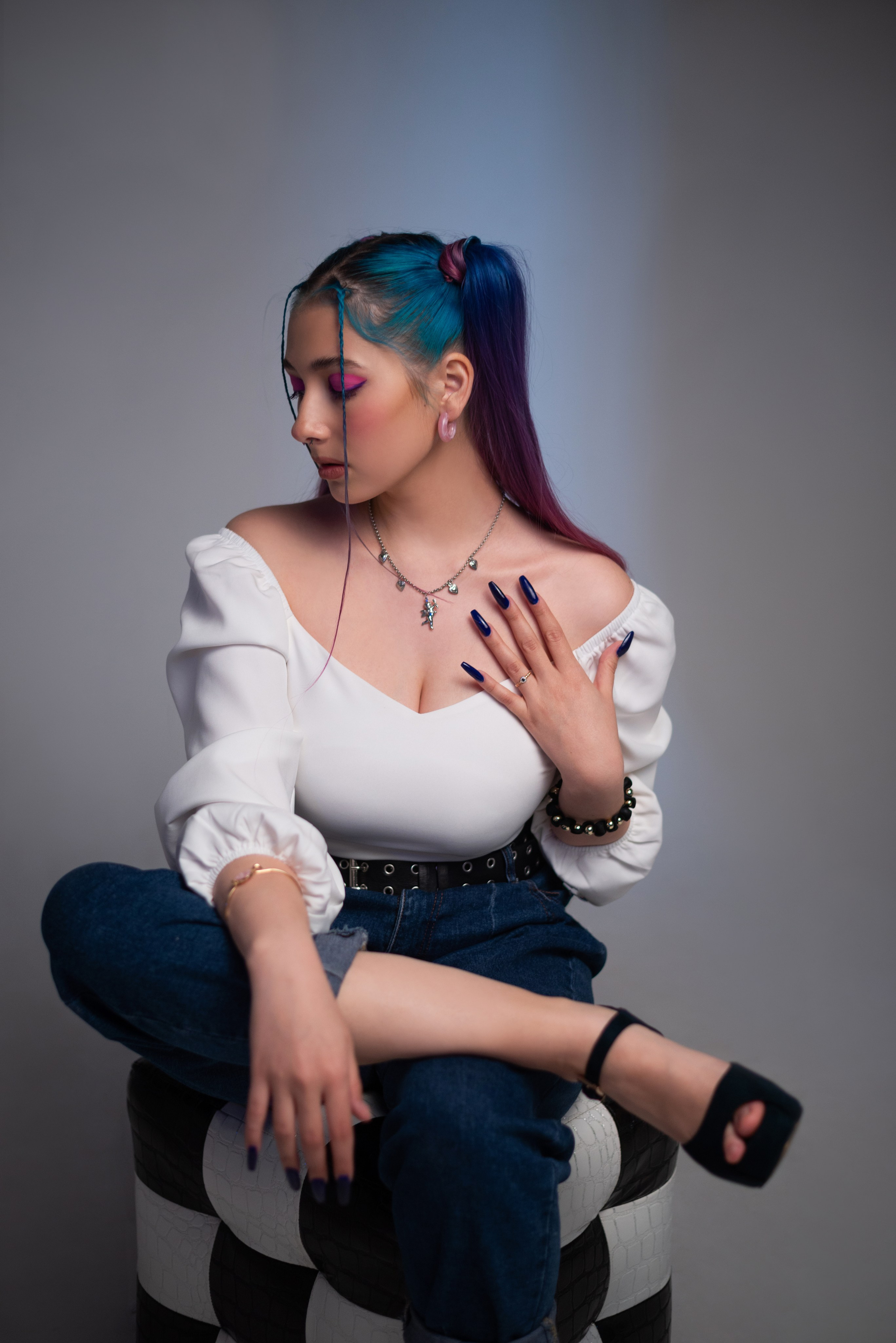 Индивидуальная фотосессия в студии