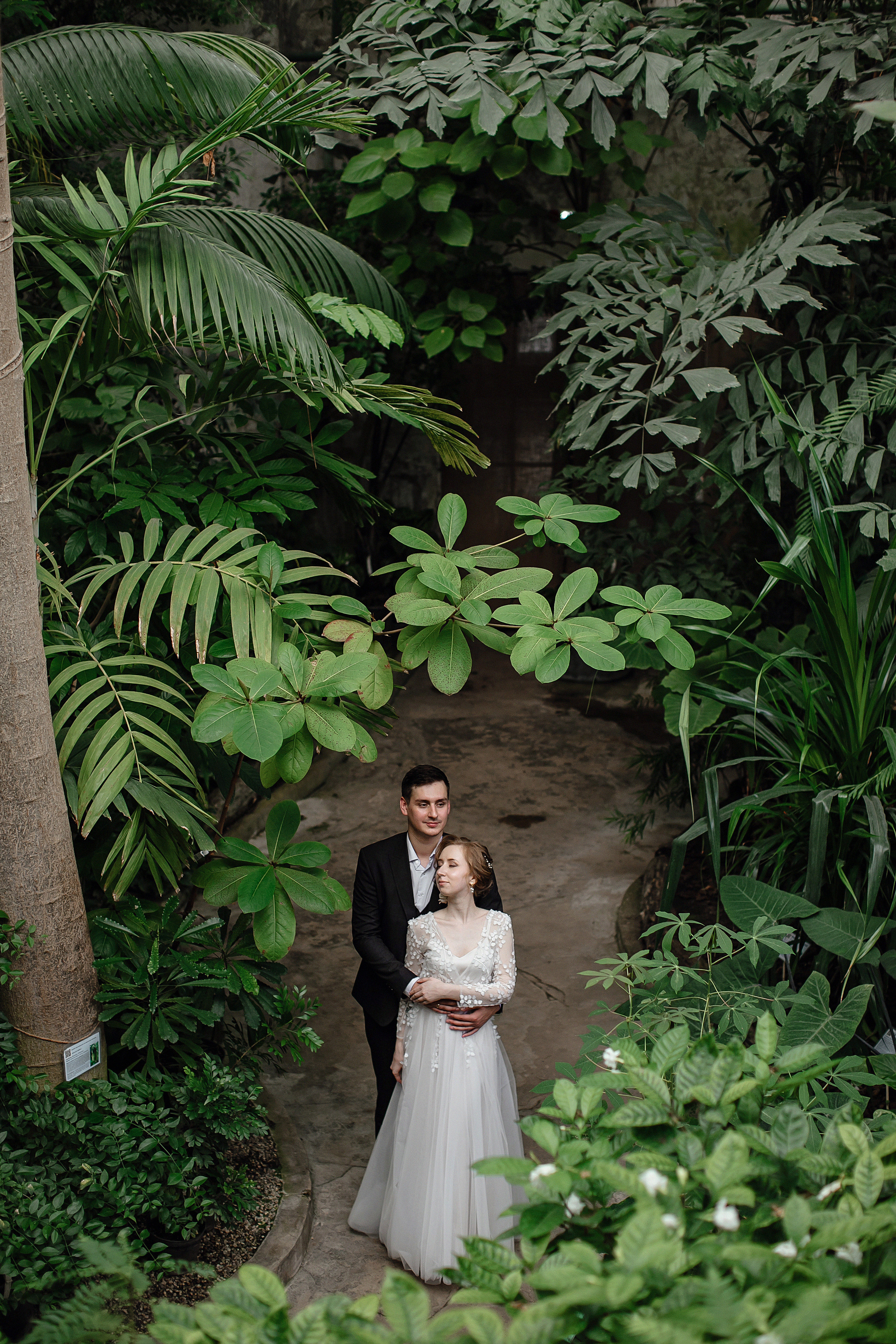АРХИВ Елена и Антон. Ботанический САД. Свадебный фотограф Москва