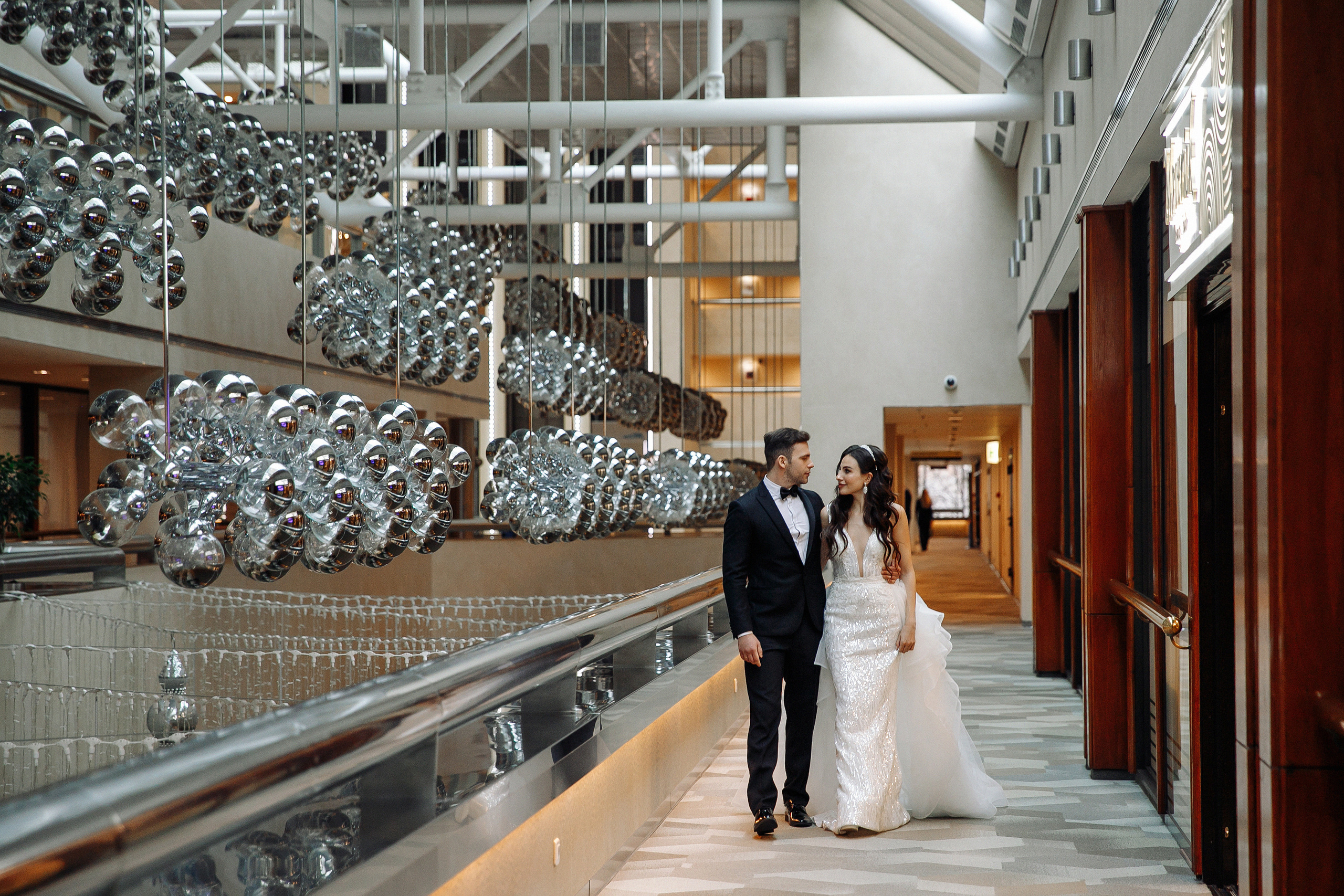 АРХИВ Олеся и Сергей в отеле Кроун ПЛАЗА. Свадебный фотограф Москва