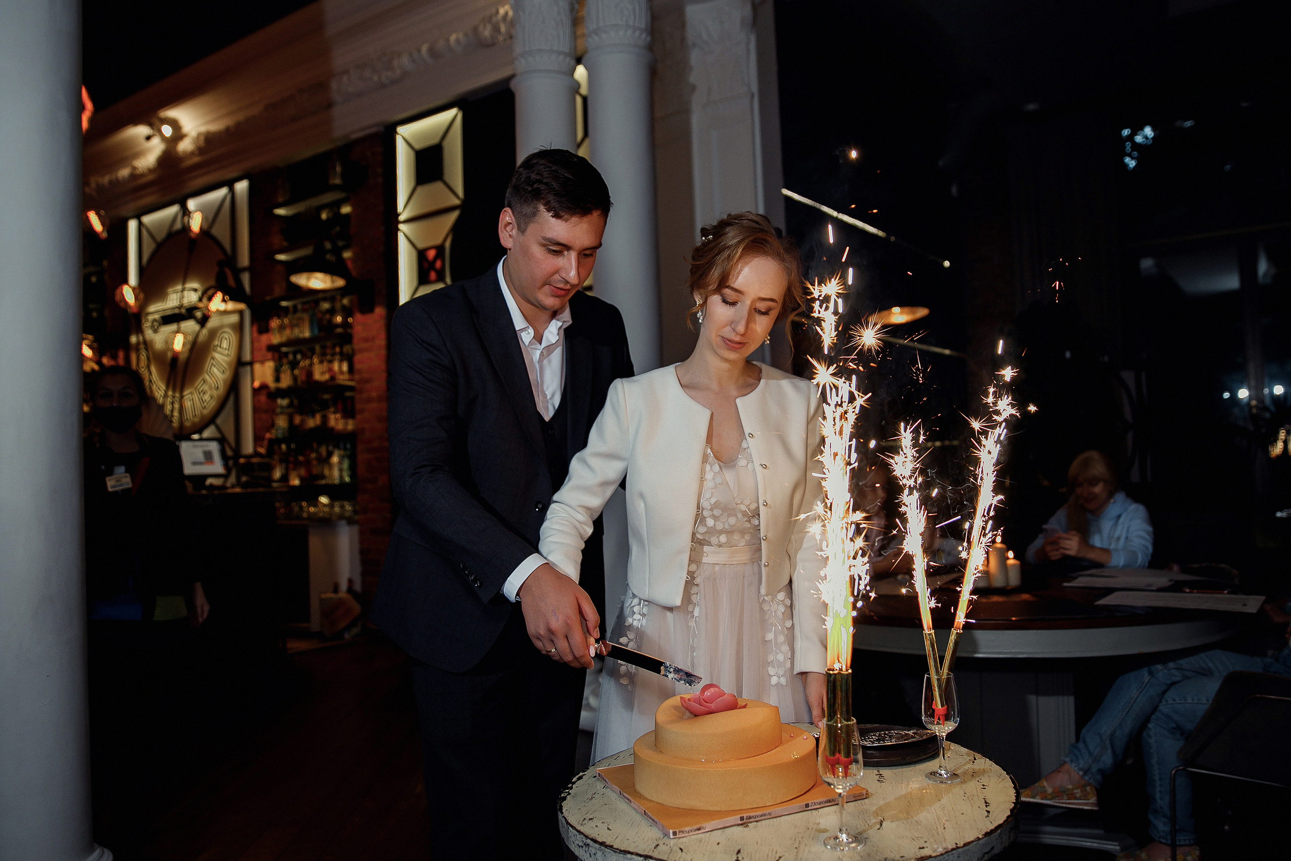 АРХИВ Елена и Антон. Ботанический САД. Свадебный фотограф Москва