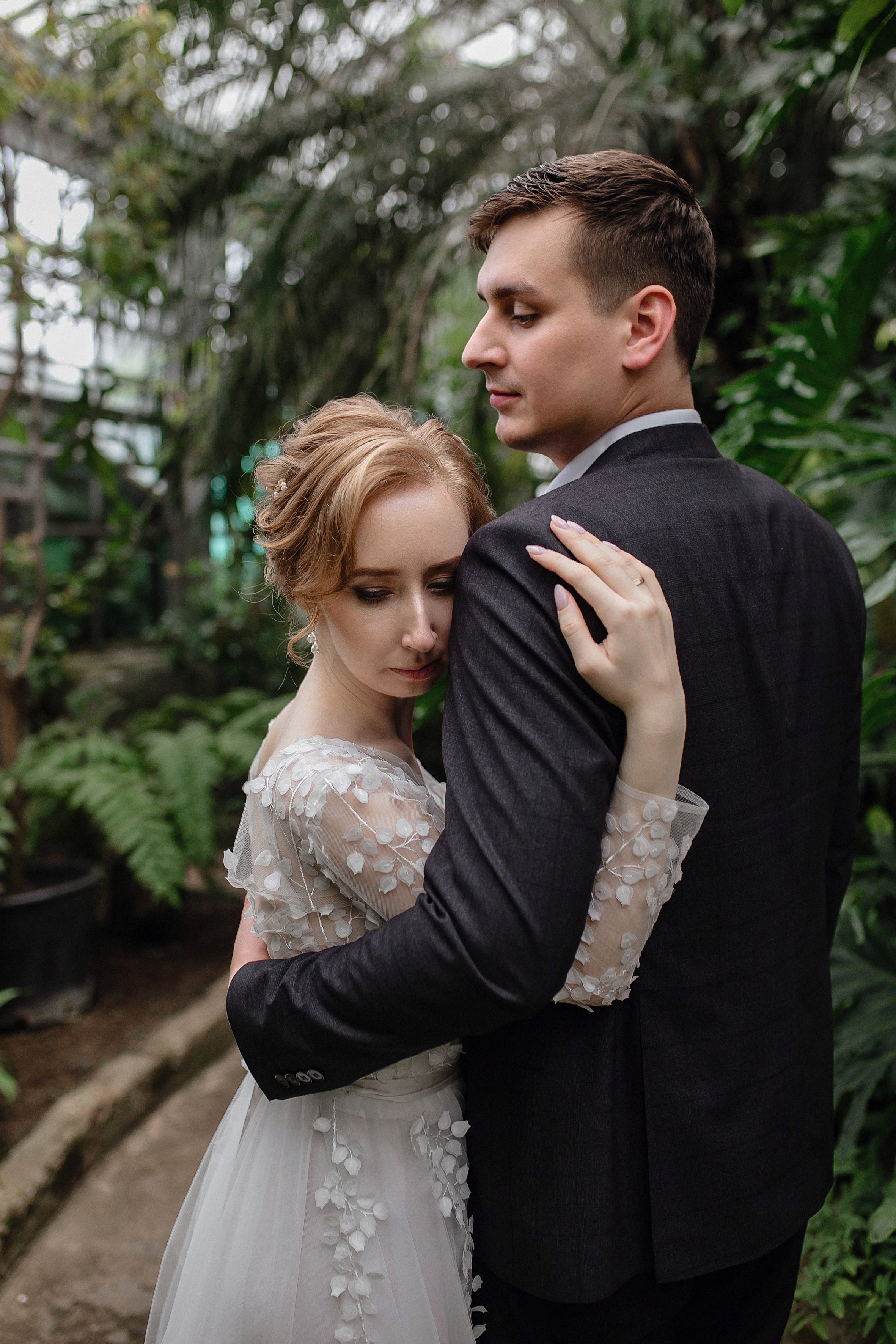 АРХИВ Елена и Антон. Ботанический САД. Свадебный фотограф Москва