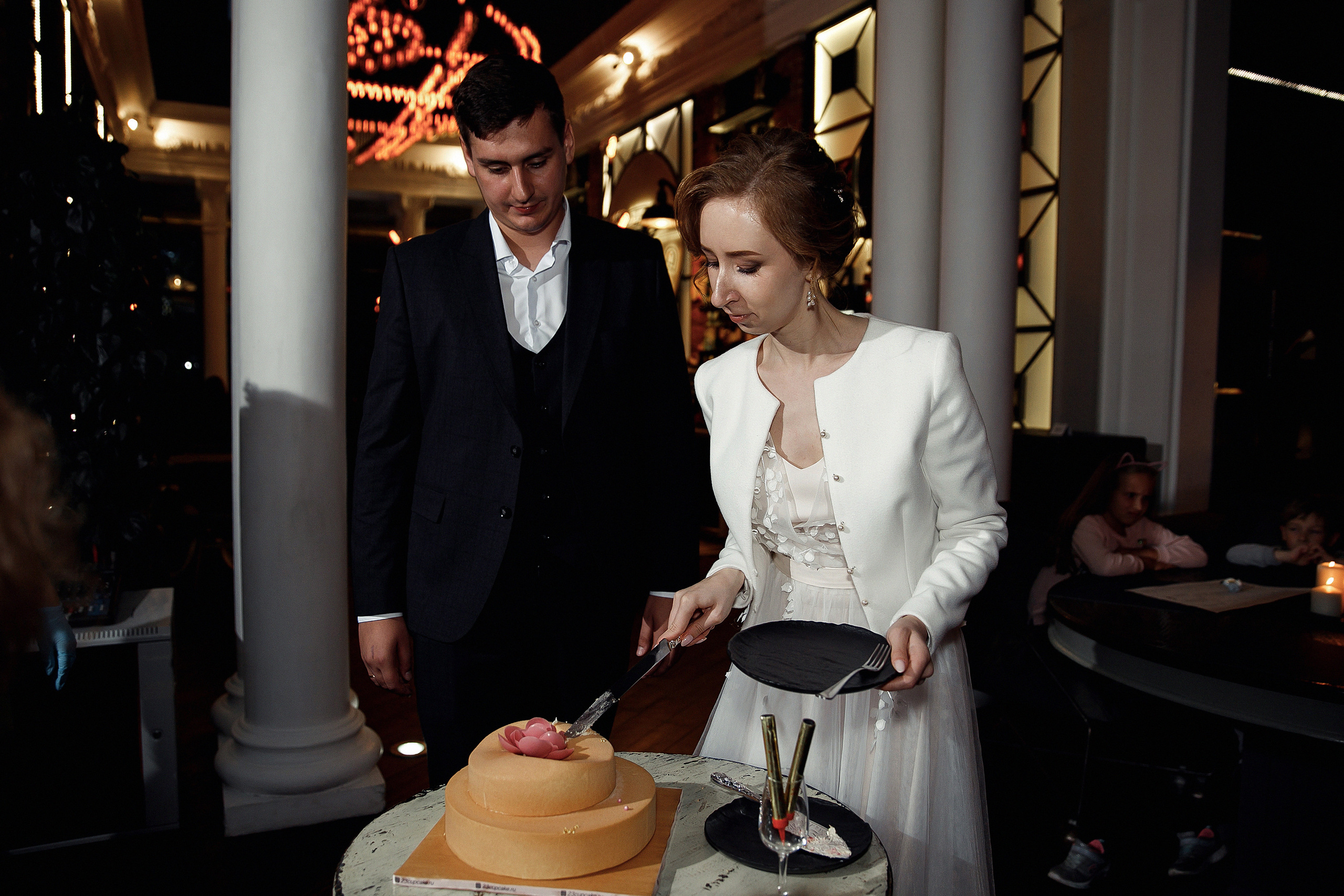 АРХИВ Елена и Антон. Ботанический САД. Свадебный фотограф Москва