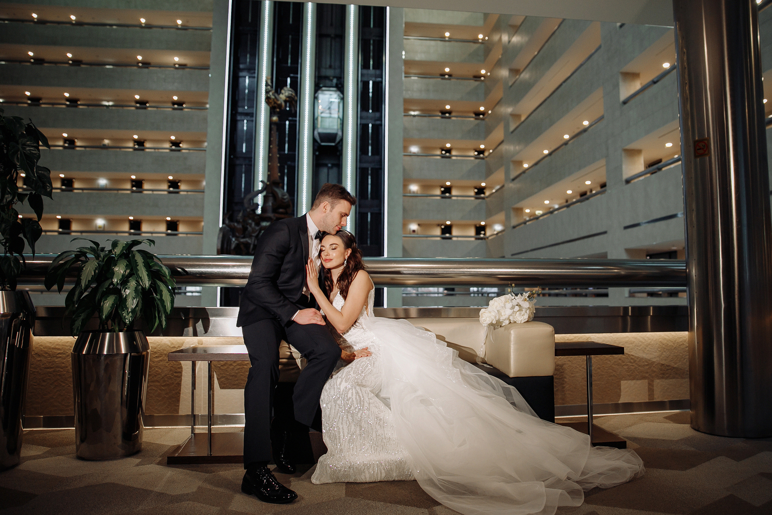 АРХИВ Олеся и Сергей в отеле Кроун ПЛАЗА. Свадебный фотограф Москва