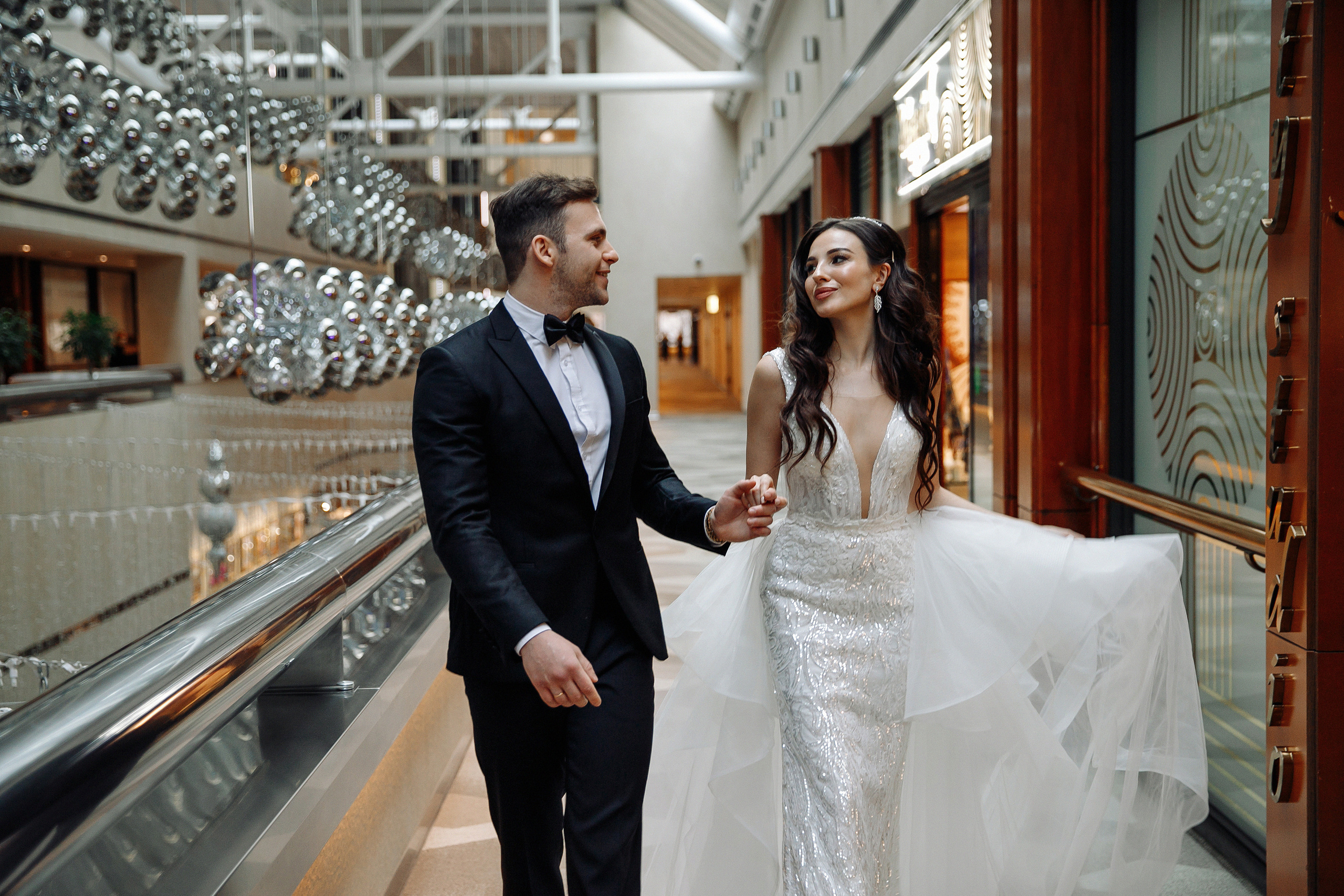 АРХИВ Олеся и Сергей в отеле Кроун ПЛАЗА. Свадебный фотограф Москва