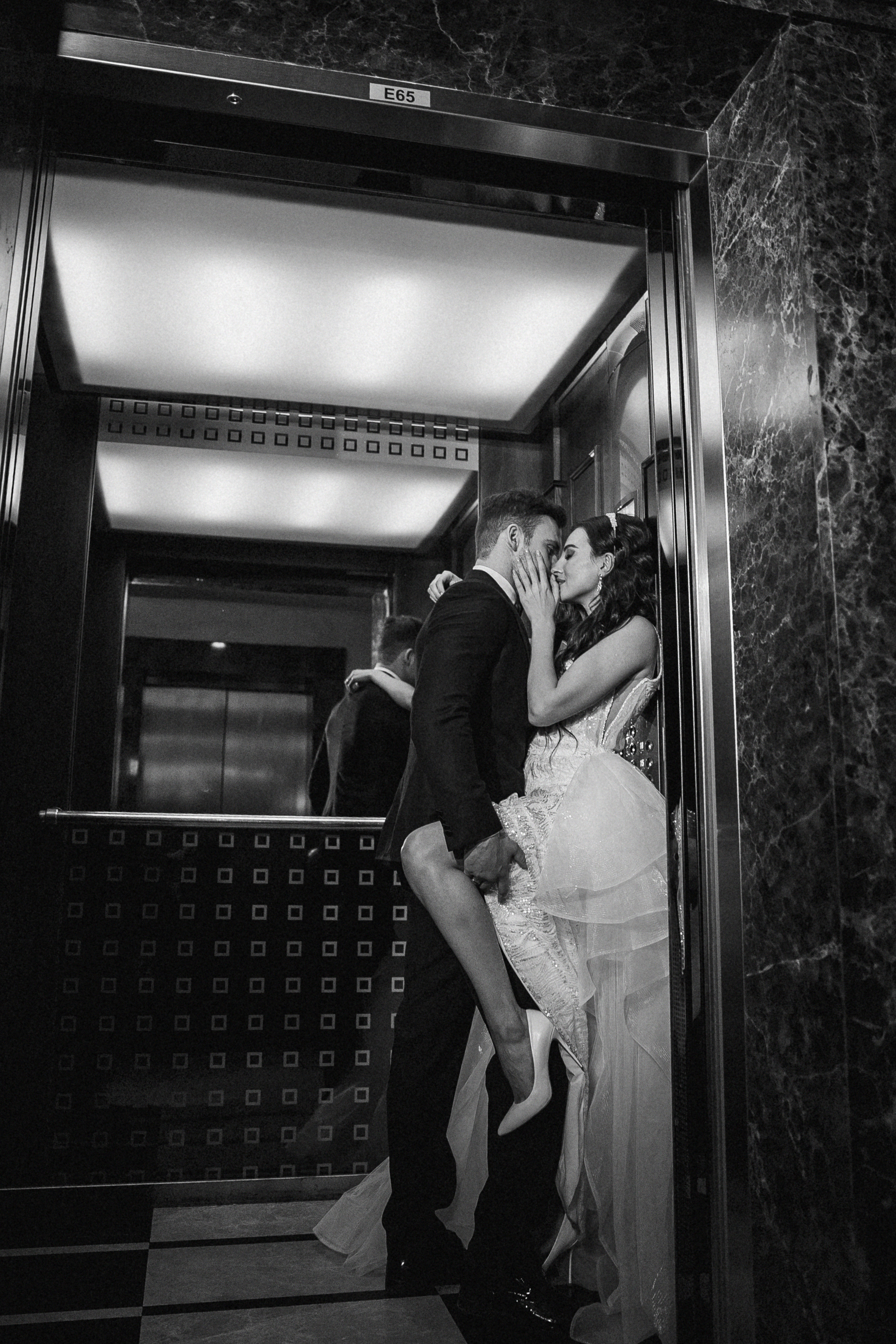 АРХИВ Олеся и Сергей в отеле Кроун ПЛАЗА. Свадебный фотограф Москва