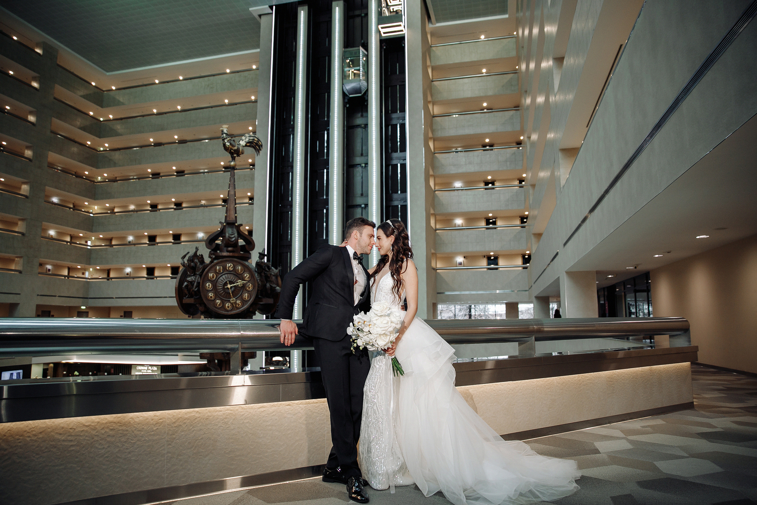 АРХИВ Олеся и Сергей в отеле Кроун ПЛАЗА. Свадебный фотограф Москва