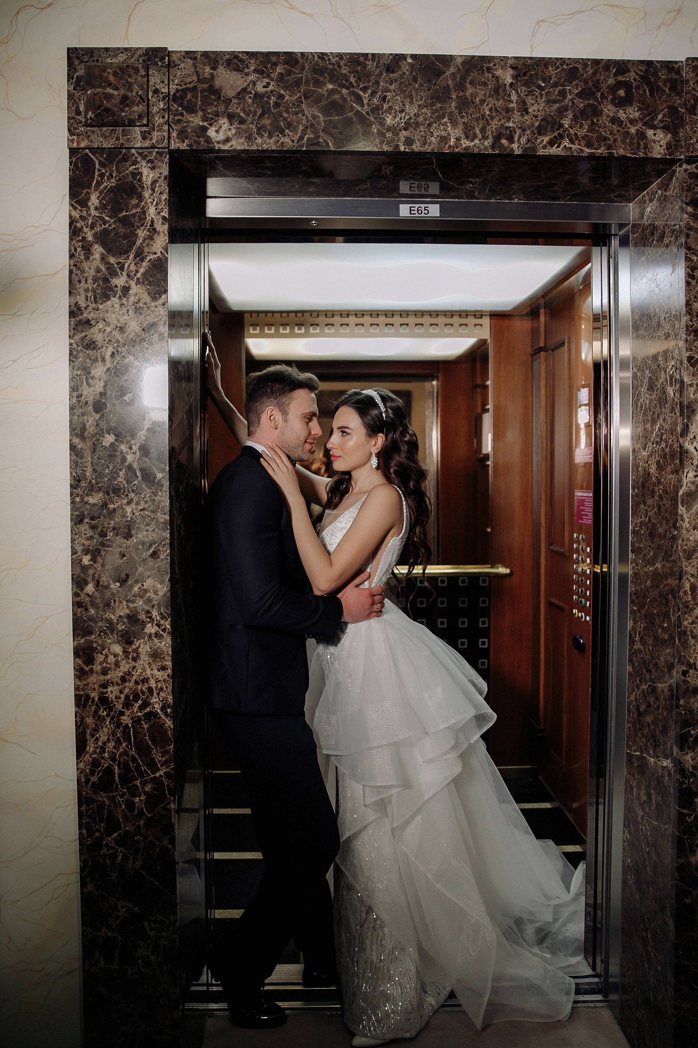 АРХИВ Олеся и Сергей в отеле Кроун ПЛАЗА. Свадебный фотограф Москва