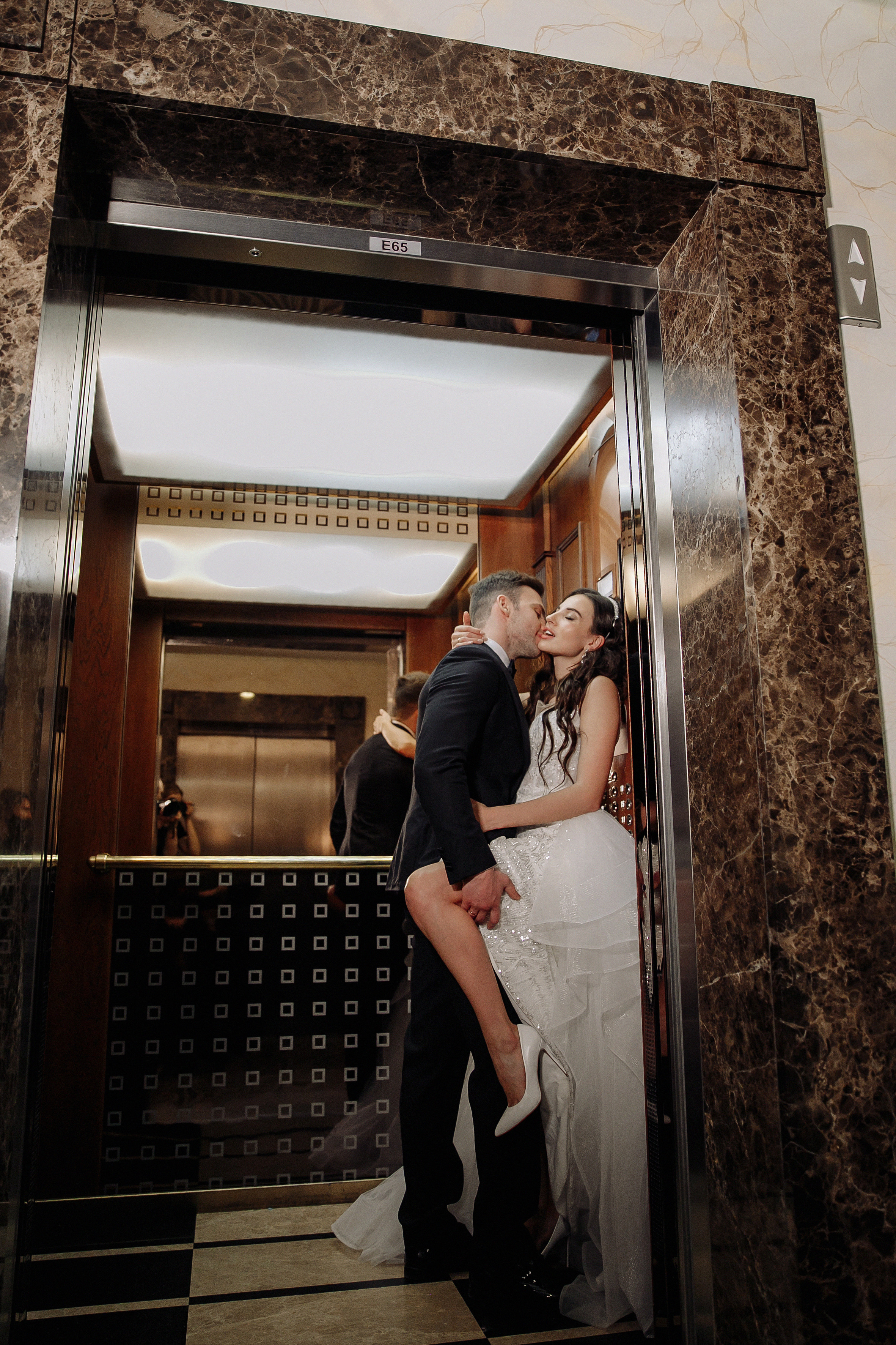 АРХИВ Олеся и Сергей в отеле Кроун ПЛАЗА. Свадебный фотограф Москва