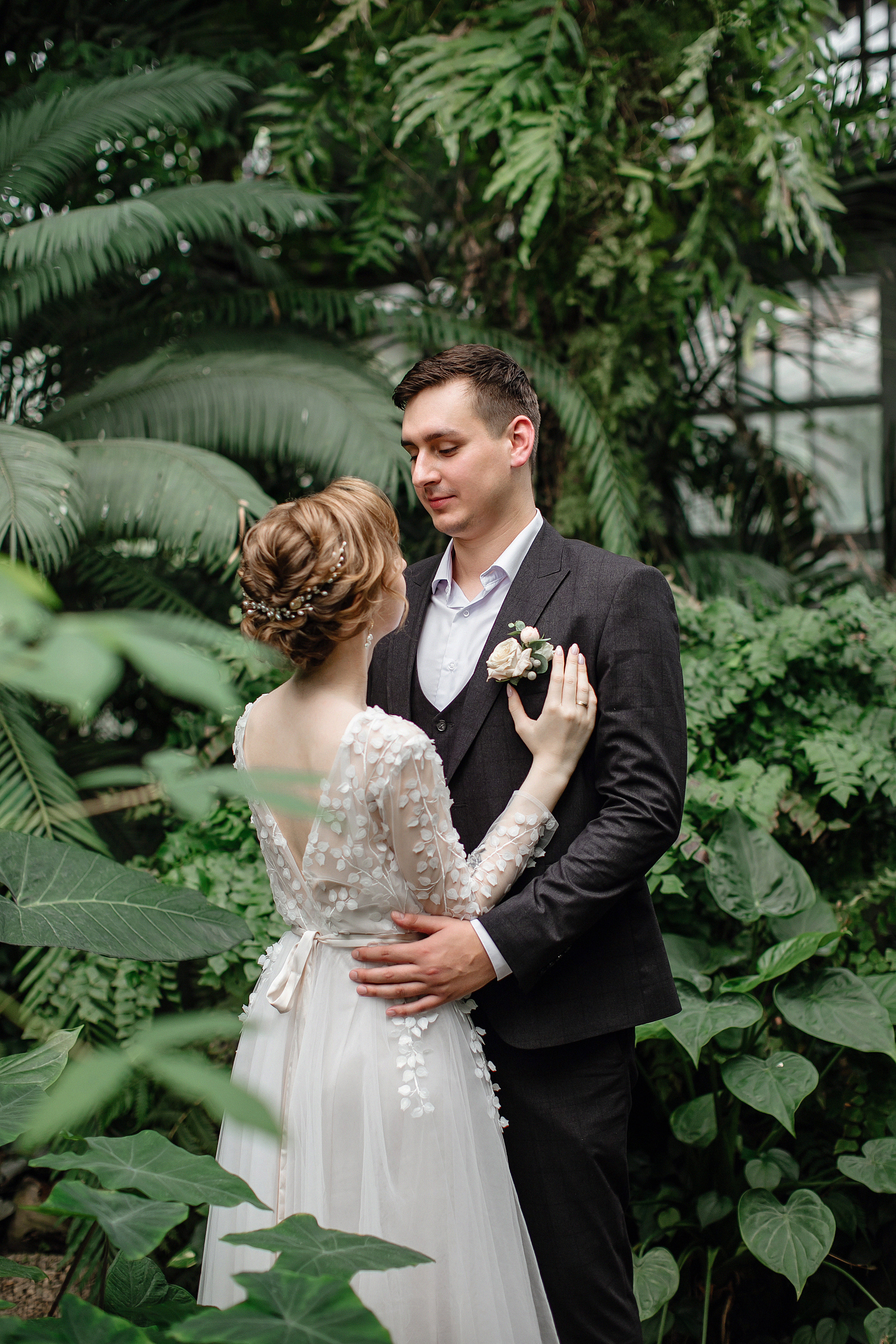 АРХИВ Елена и Антон. Ботанический САД. Свадебный фотограф Москва