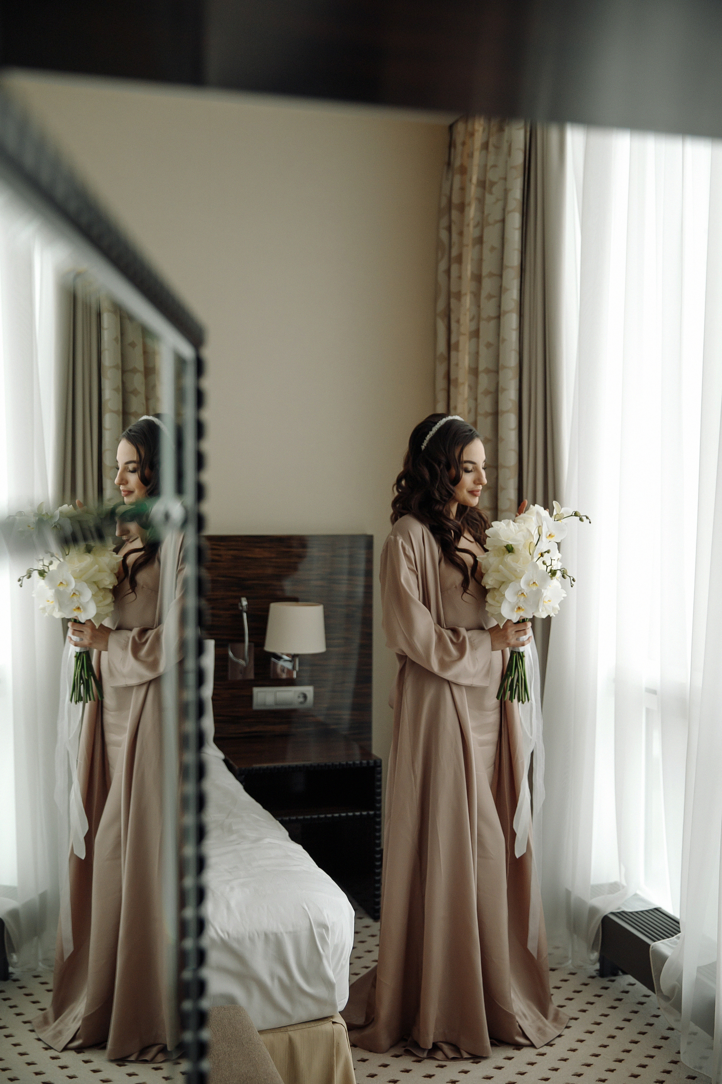 АРХИВ Олеся и Сергей в отеле Кроун ПЛАЗА. Свадебный фотограф Москва