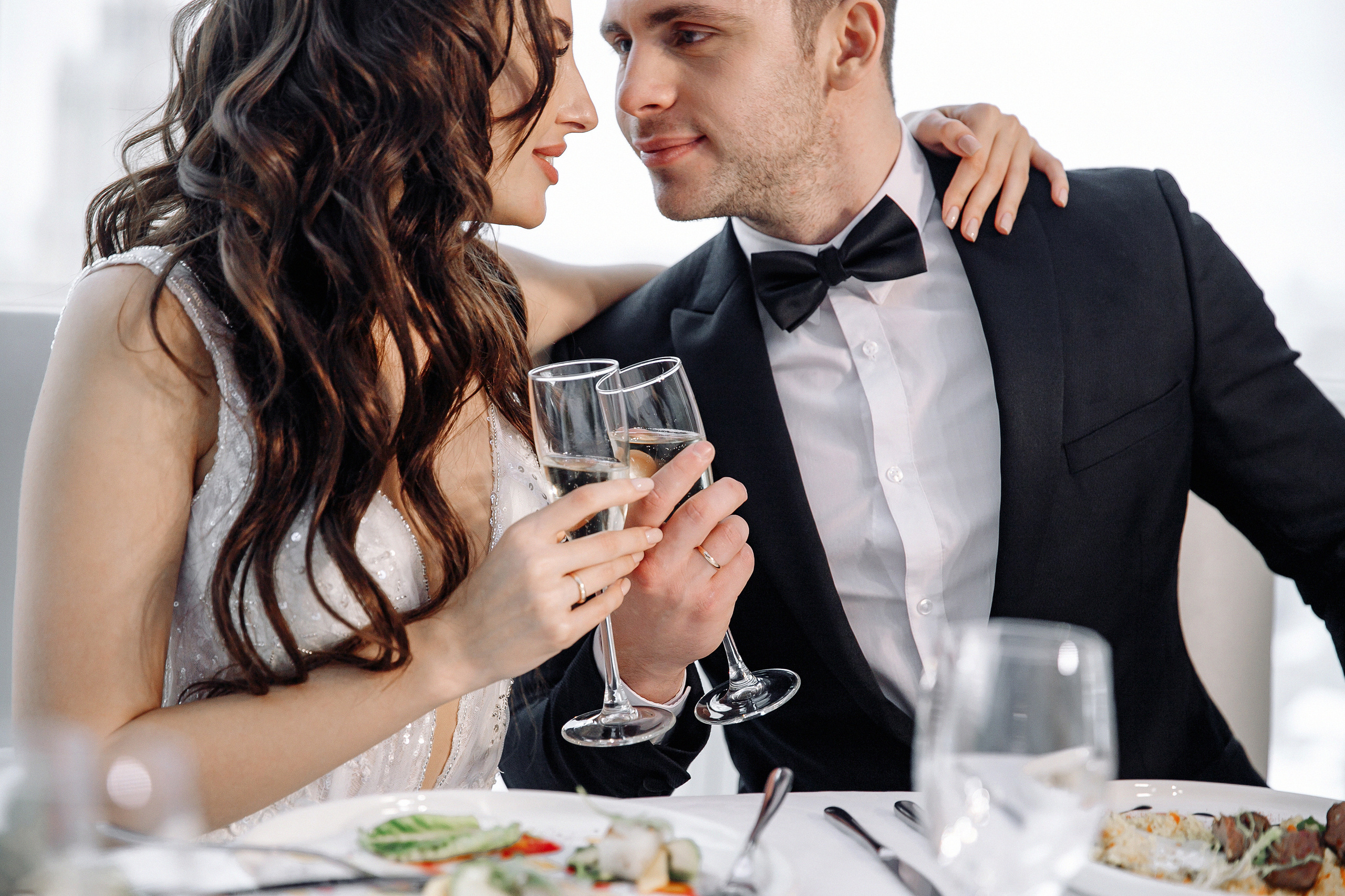 АРХИВ Олеся и Сергей в отеле Кроун ПЛАЗА. Свадебный фотограф Москва