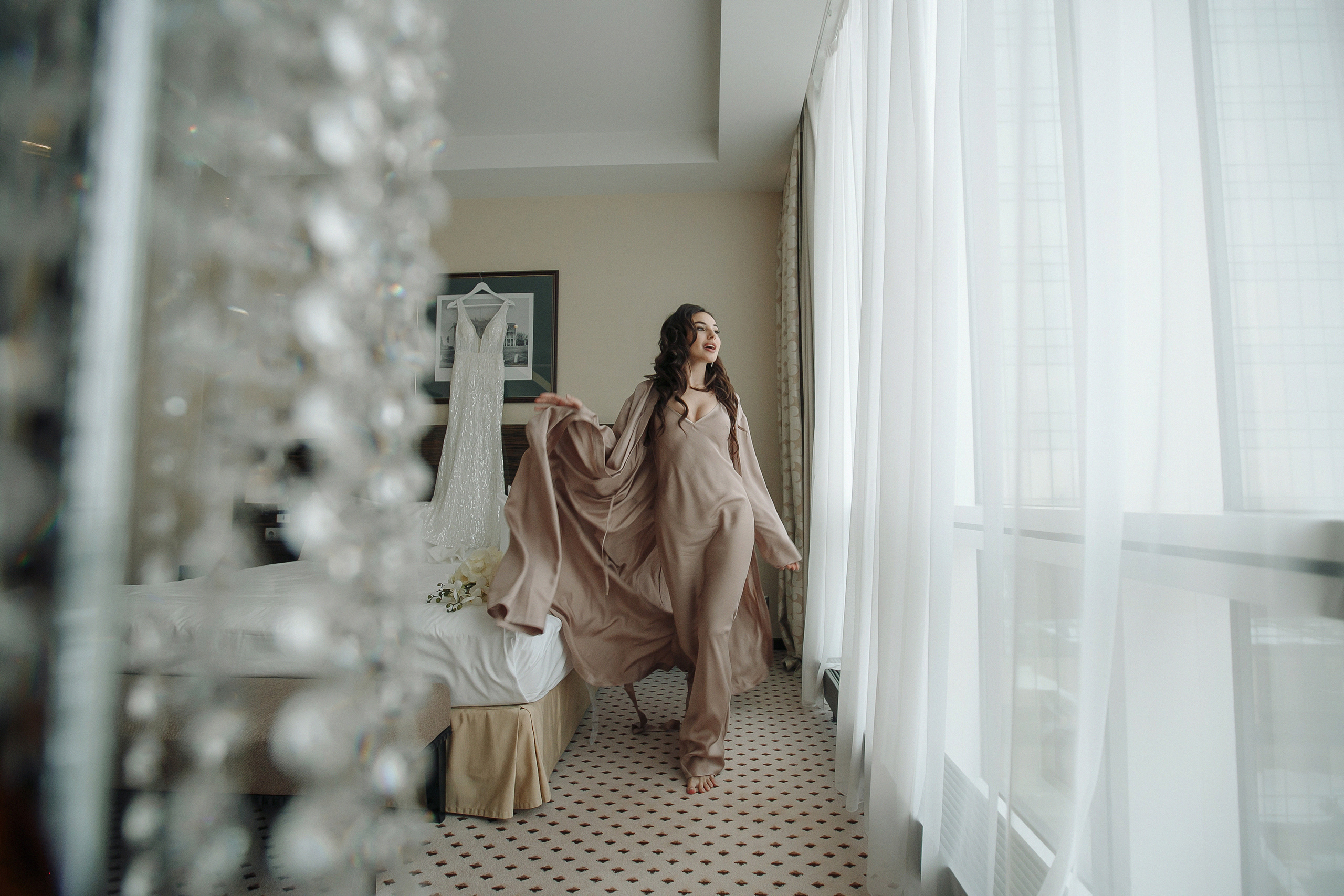 АРХИВ Олеся и Сергей в отеле Кроун ПЛАЗА. Свадебный фотограф Москва