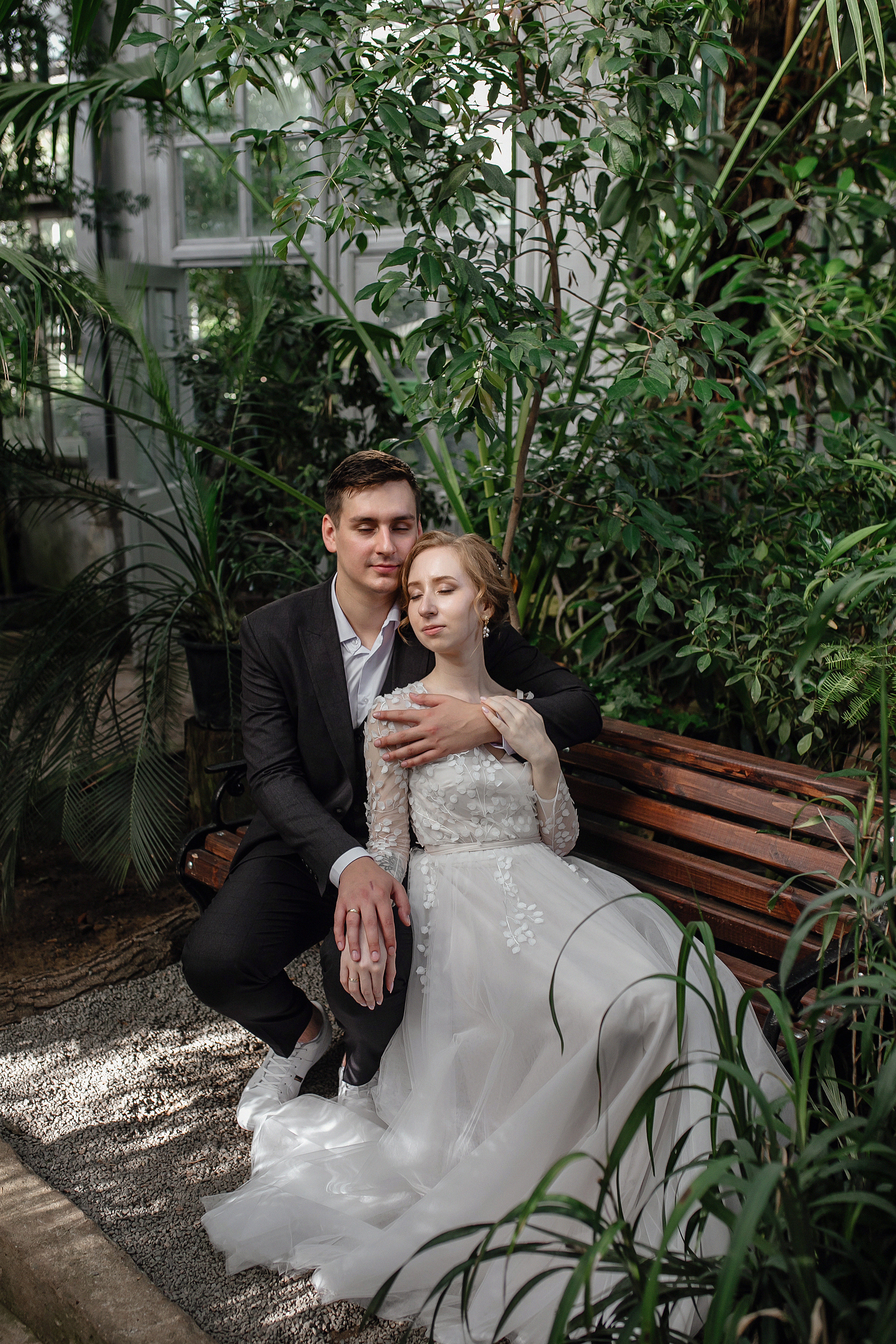 АРХИВ Елена и Антон. Ботанический САД. Свадебный фотограф Москва