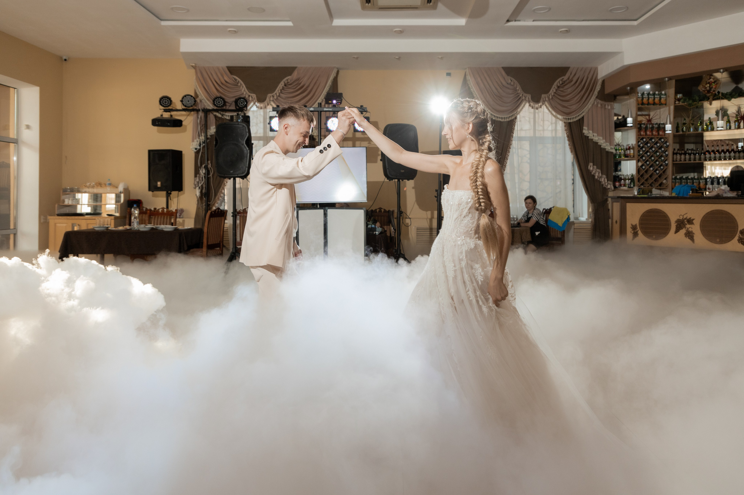 Роман и Александра (банкет). Свадебный фотограф Ангелина Сунгатулина | Саратов | Балаково | Вольск